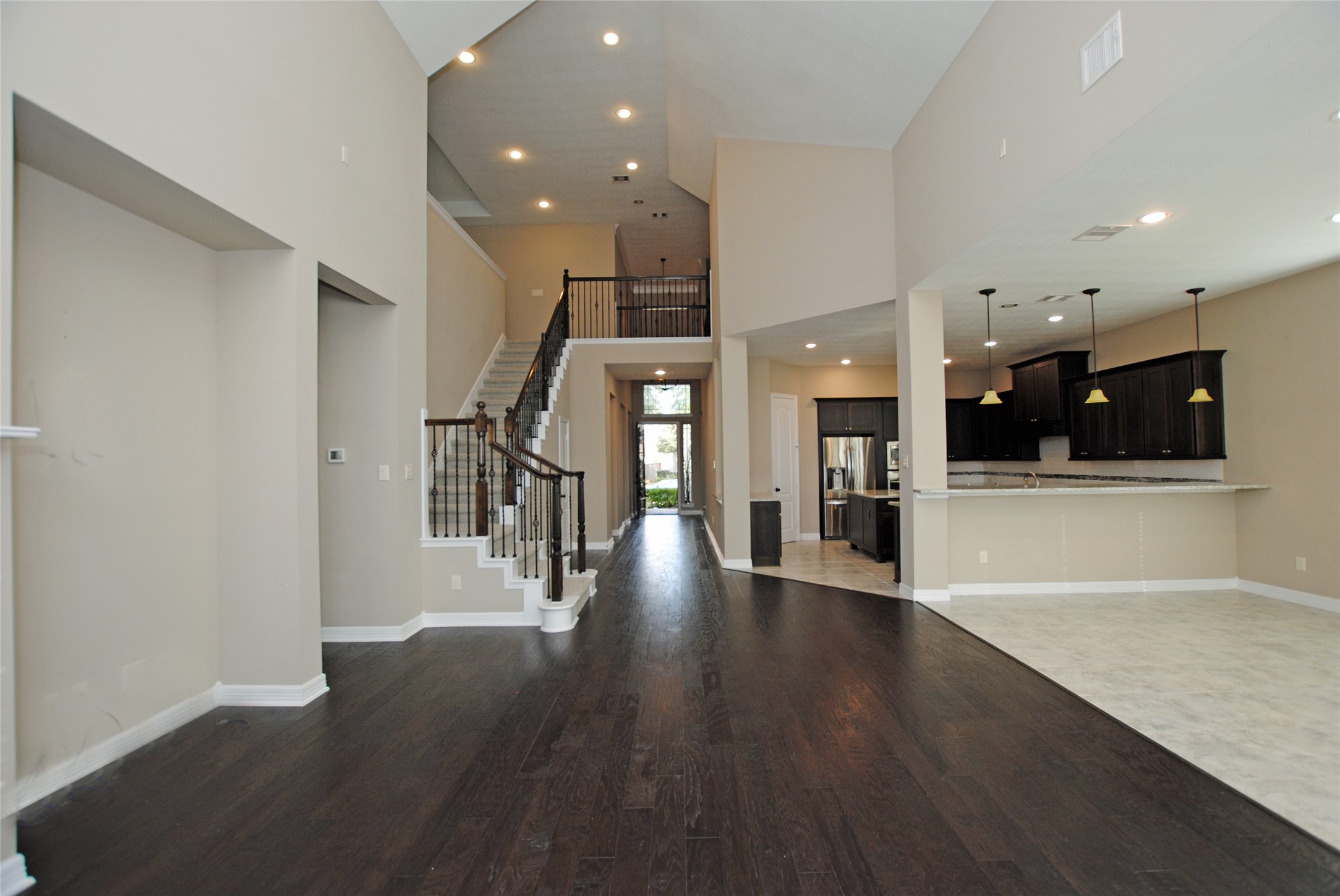 27923 Hunters Rock Lane Property Photo 3
