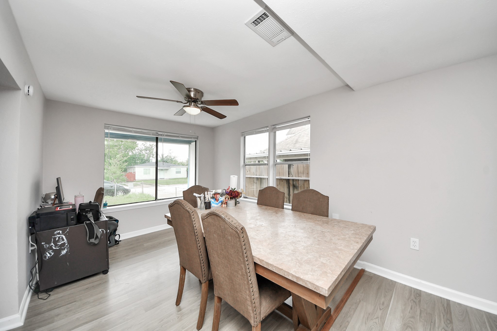 10118 Norvic Street Property Photo 7
