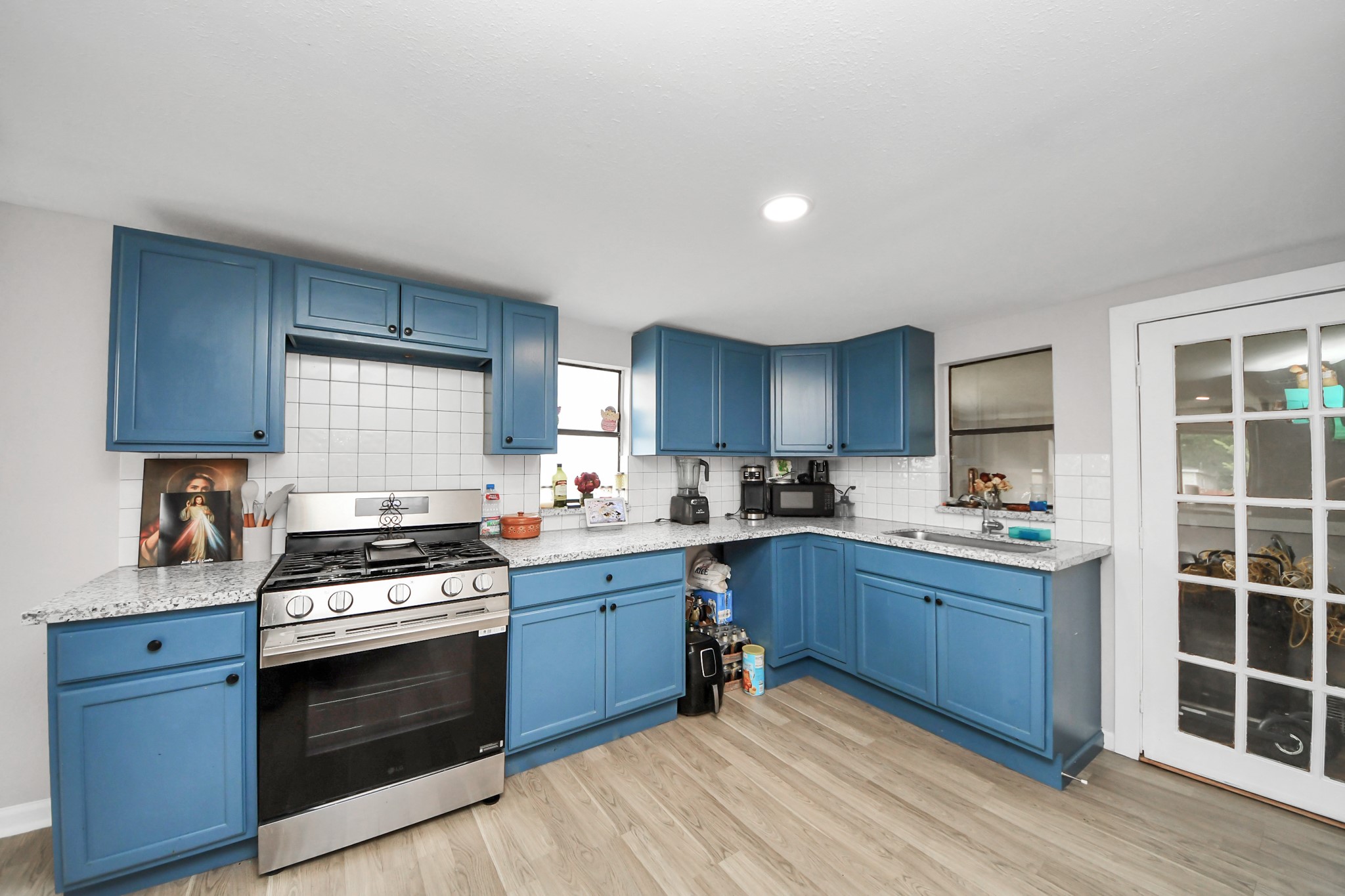 10118 Norvic Street Property Photo 12