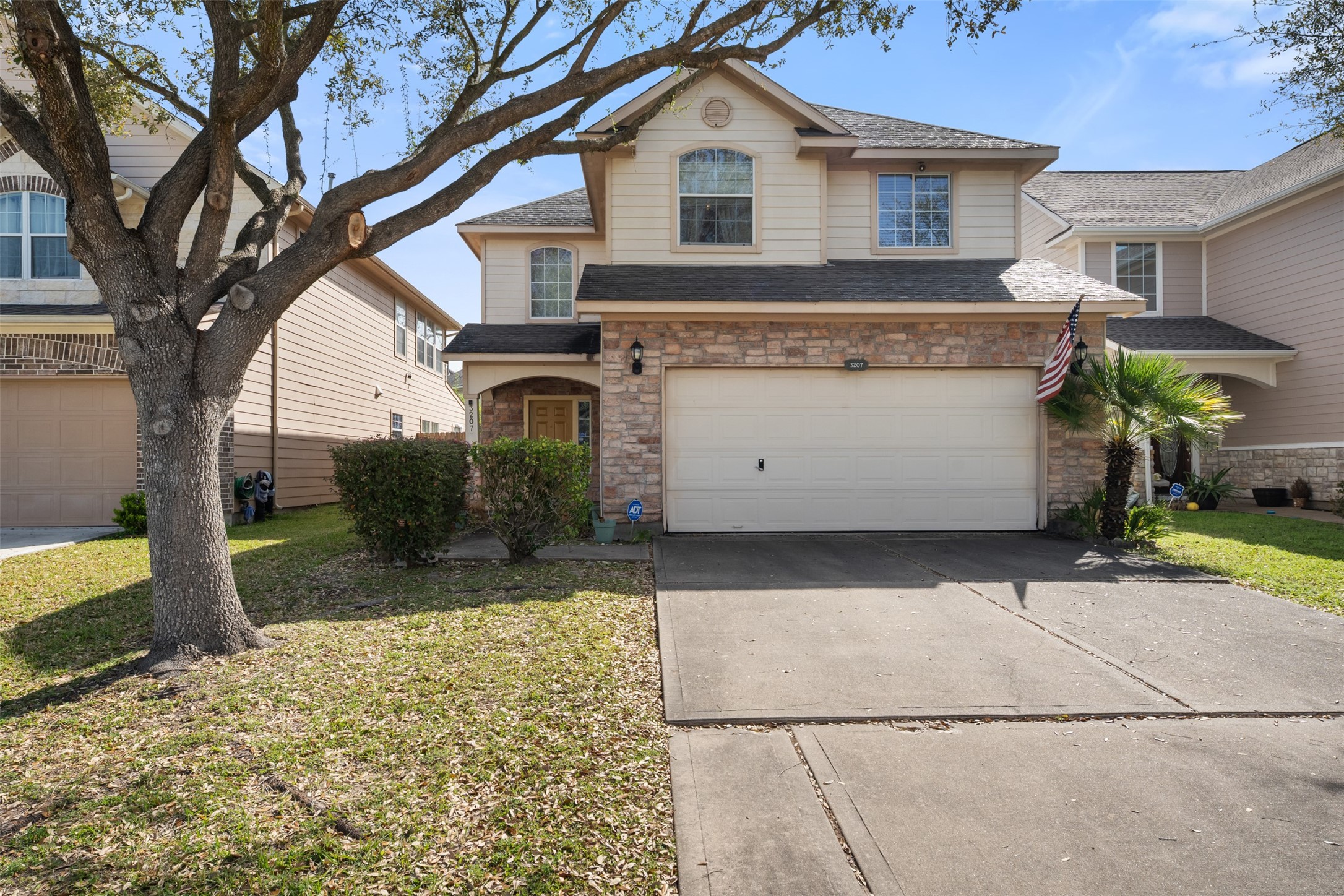 3207 Ruby Star Drive Property Photo