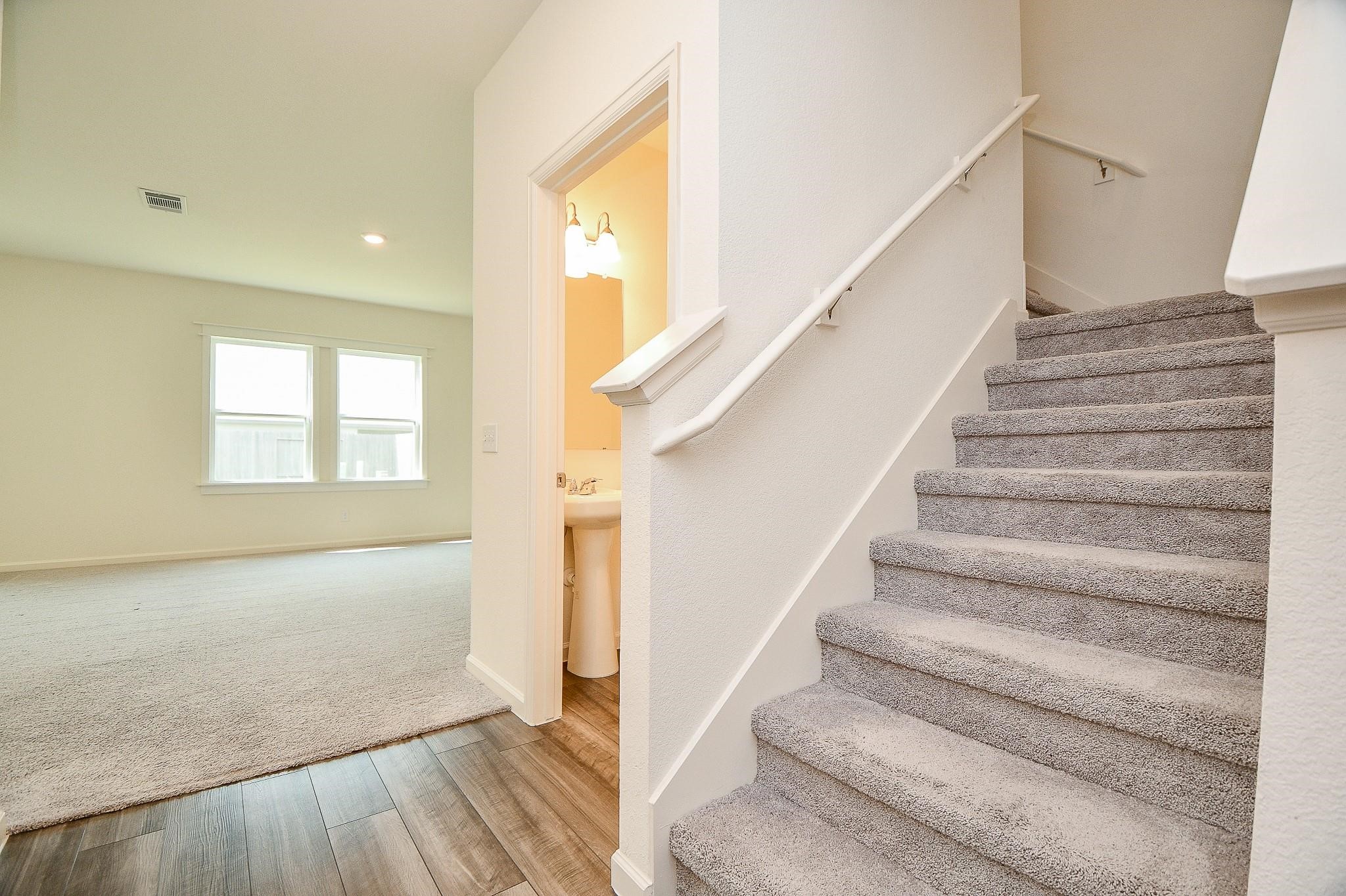 13526 Kinsman Road Property Photo 3