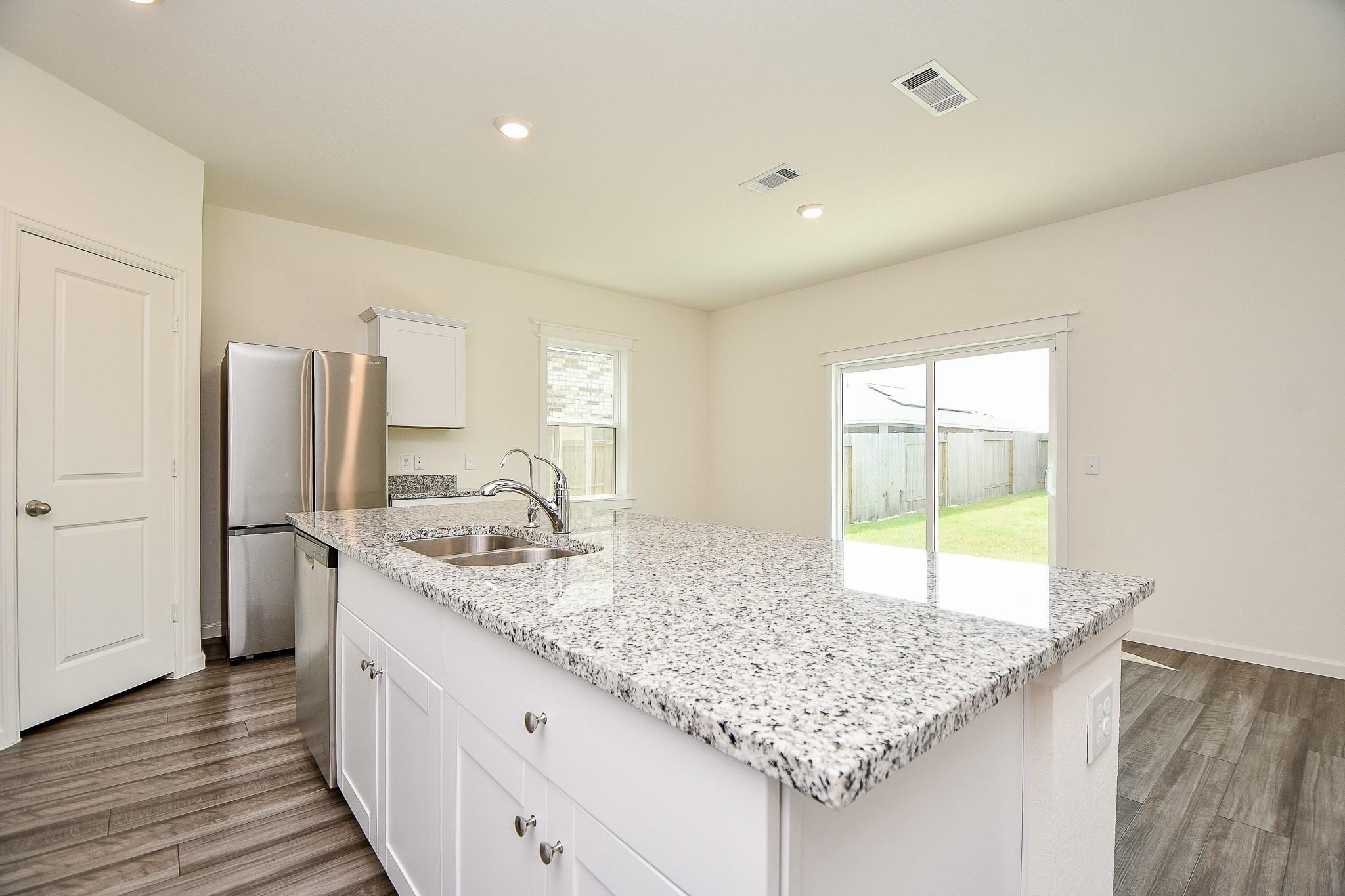 13526 Kinsman Road Property Photo 13