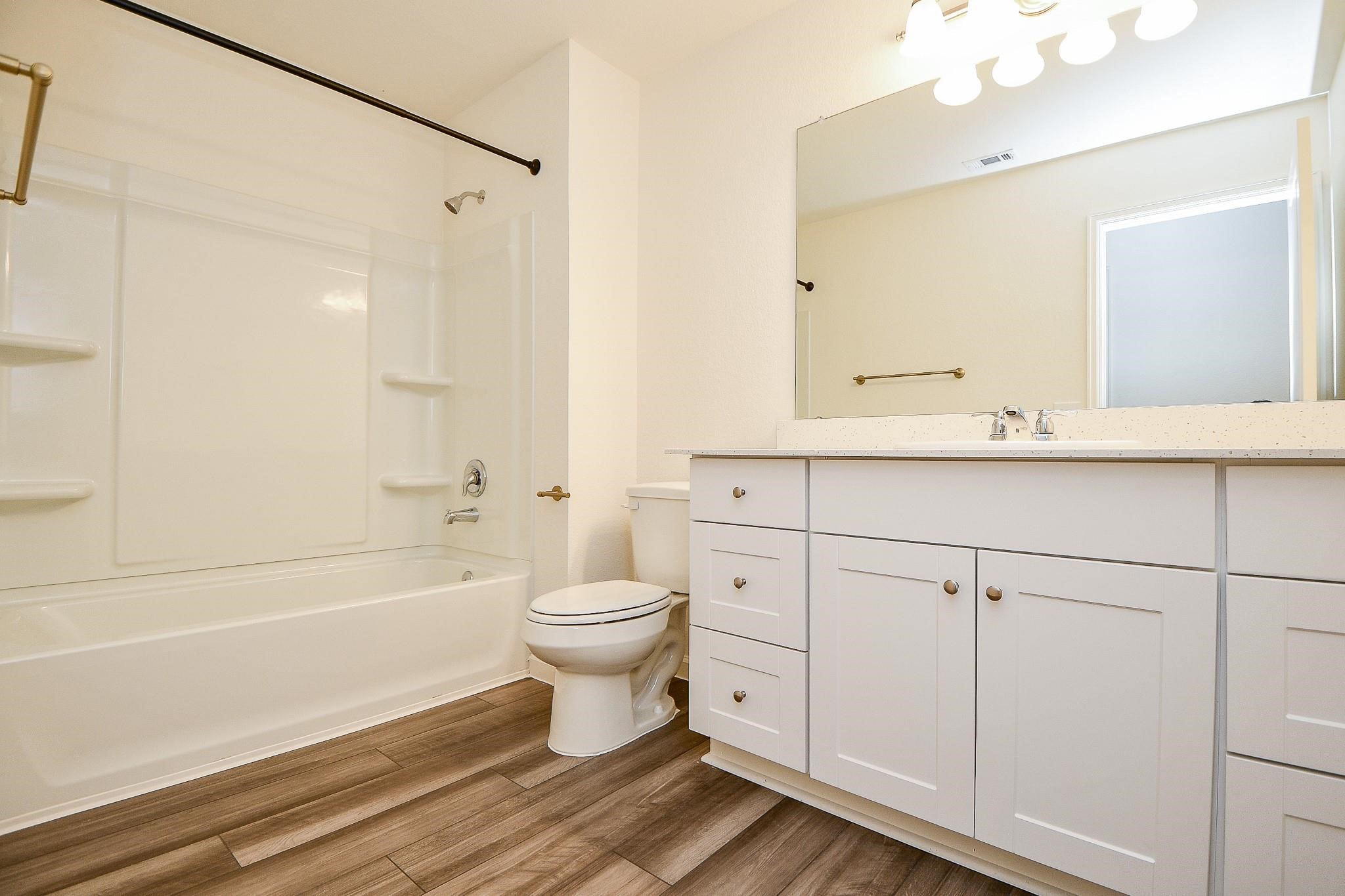 13526 Kinsman Road Property Photo 25