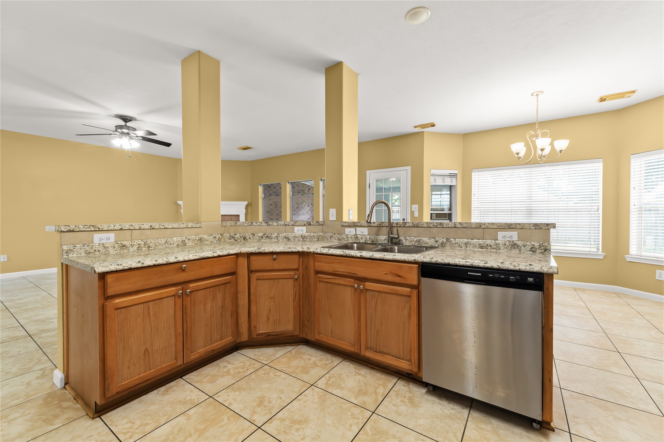 4111 Surreydon Drive Property Photo 16