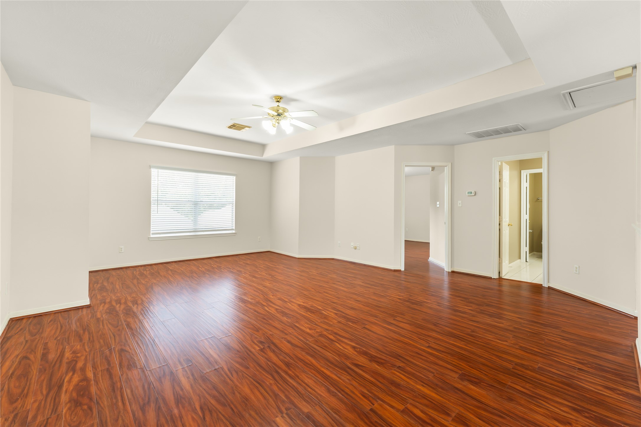 4111 Surreydon Drive Property Photo 24