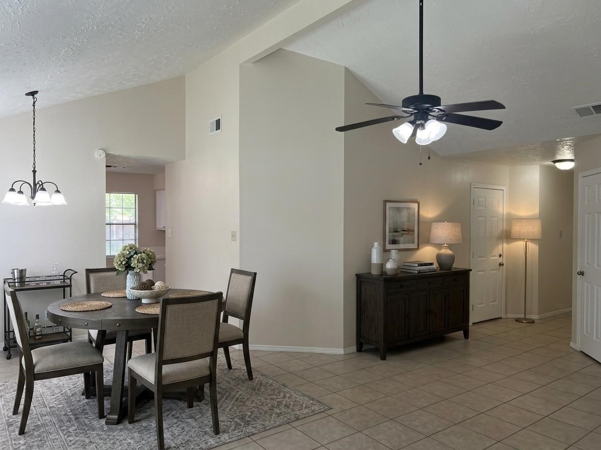 4819 Roserock Lane Property Photo 5