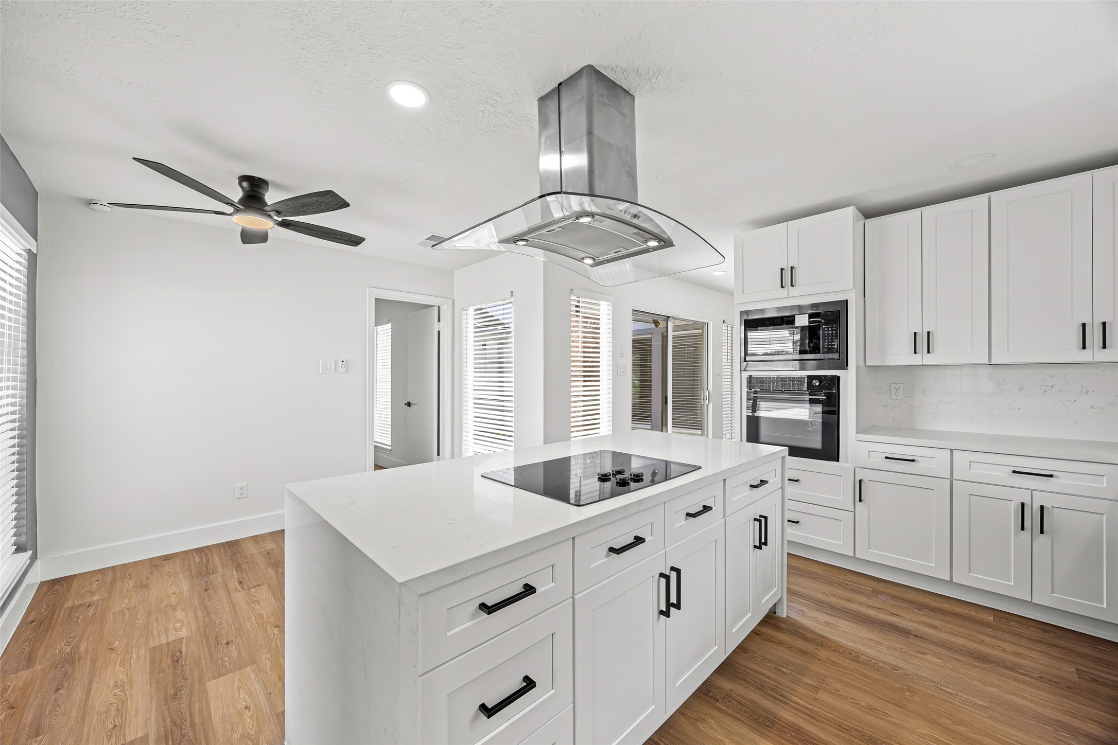 12210 Waldemar Drive