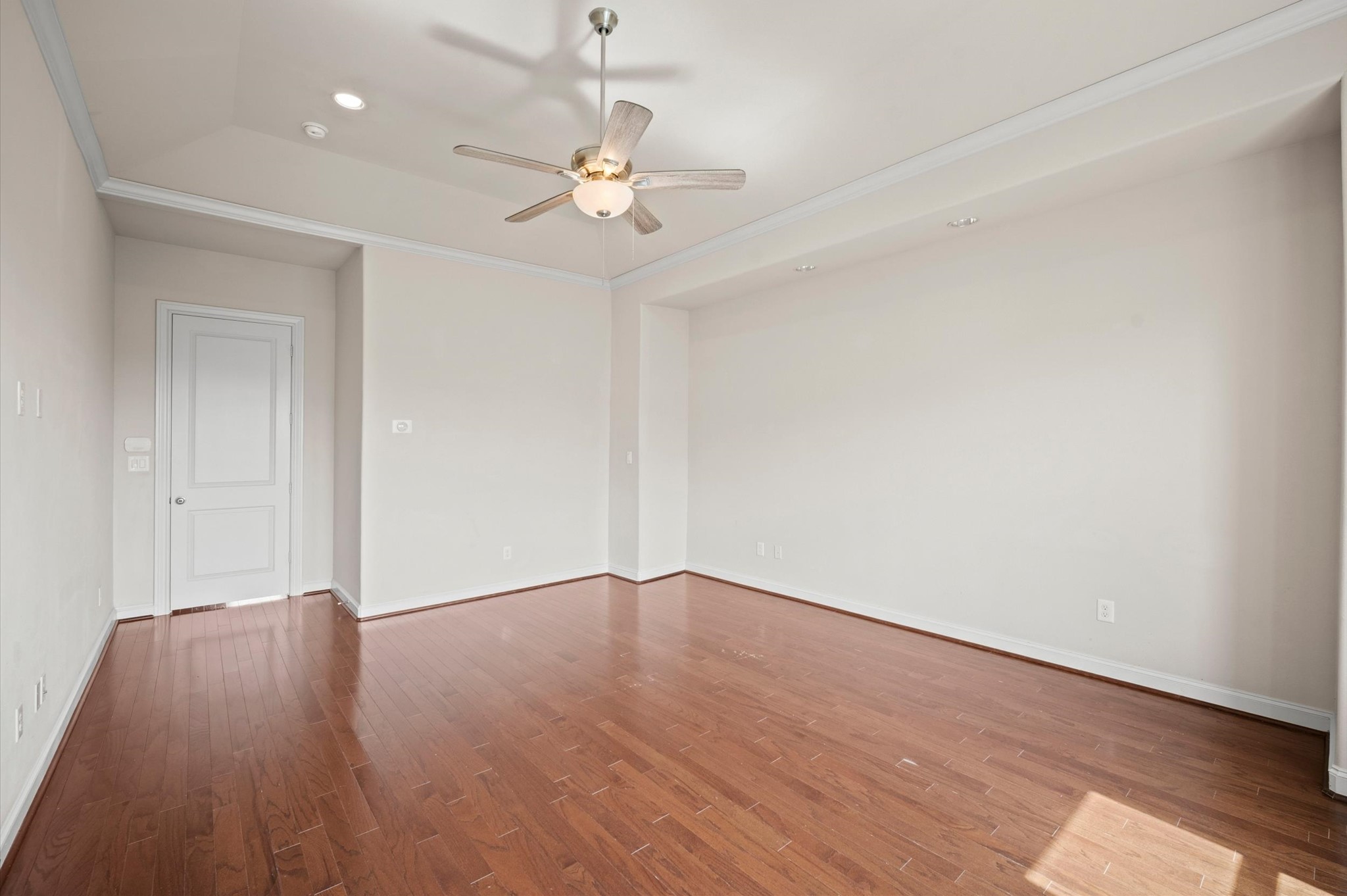 2710 Arabelle Grove Property Photo 39