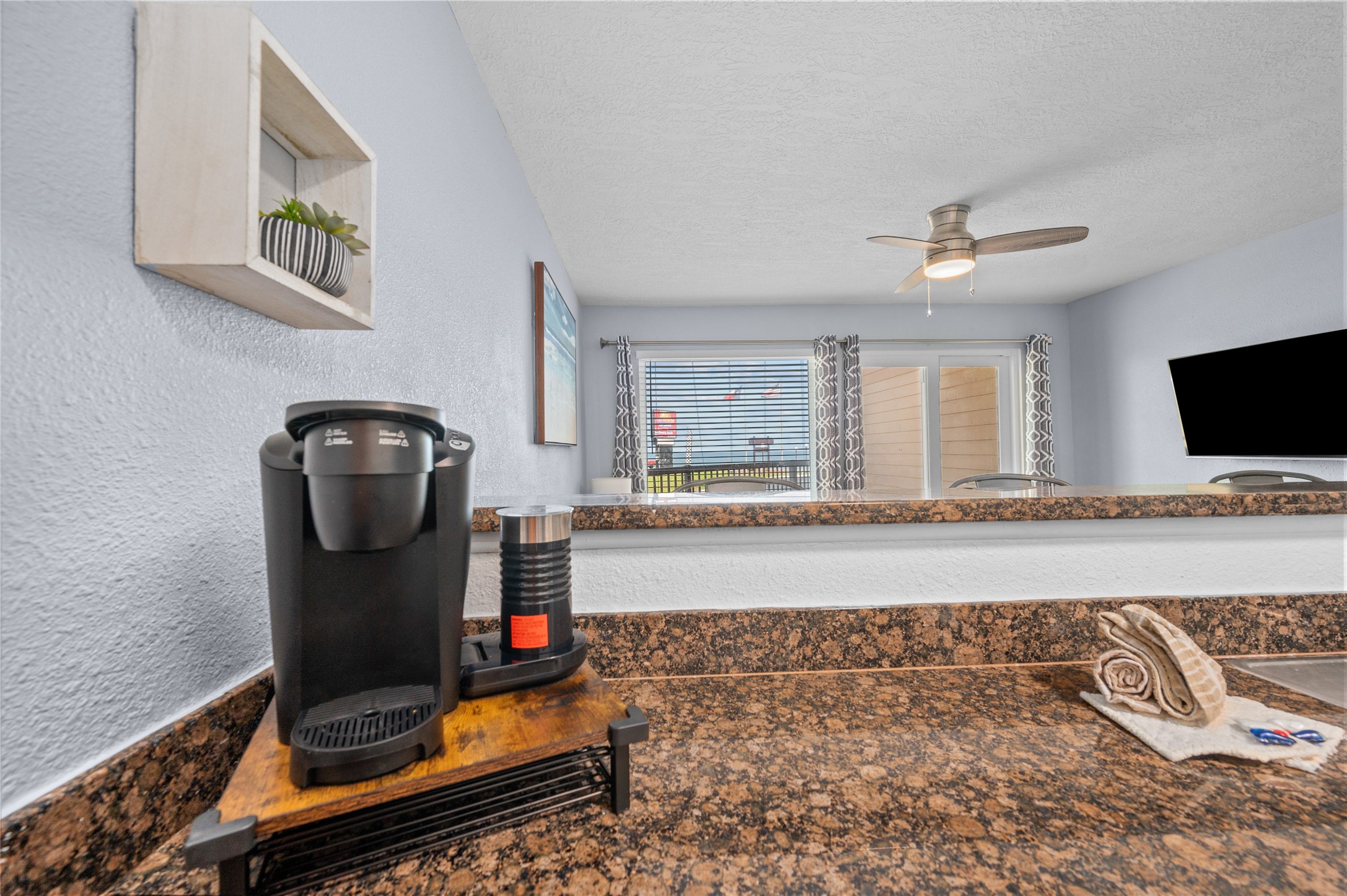 9520 Seawall Boulevard 108 Property Photo 13