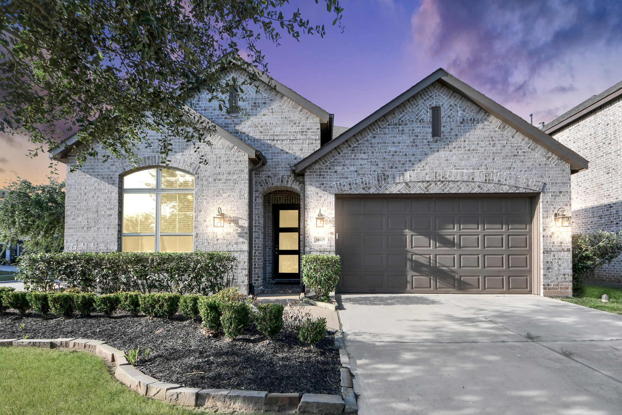 30615 Southern Dewberry Court Property Photo 5