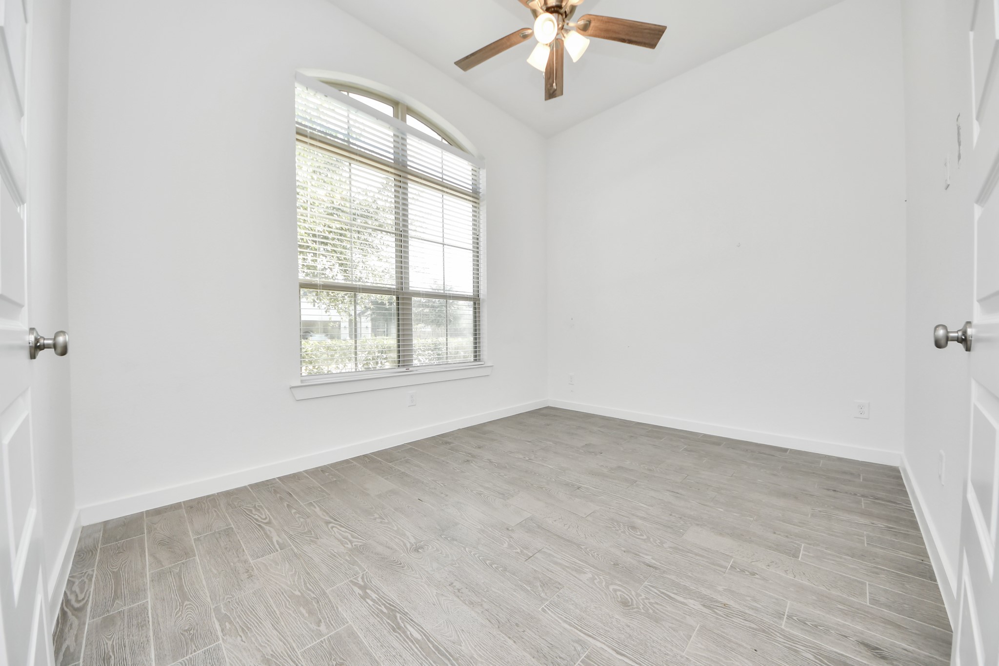 30615 Southern Dewberry Court Property Photo 13