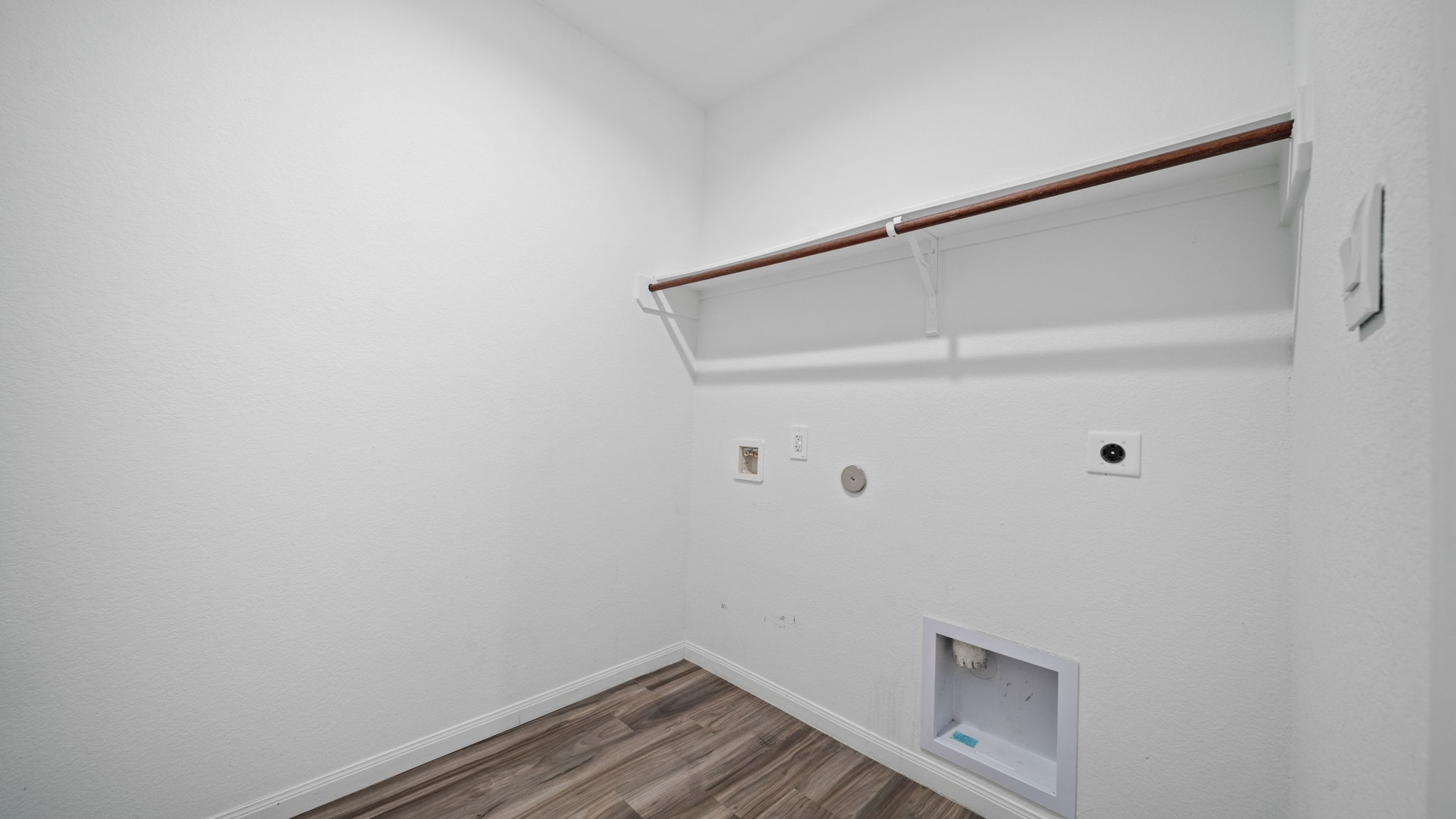 1388 Grays Gully Drive Property Photo 19