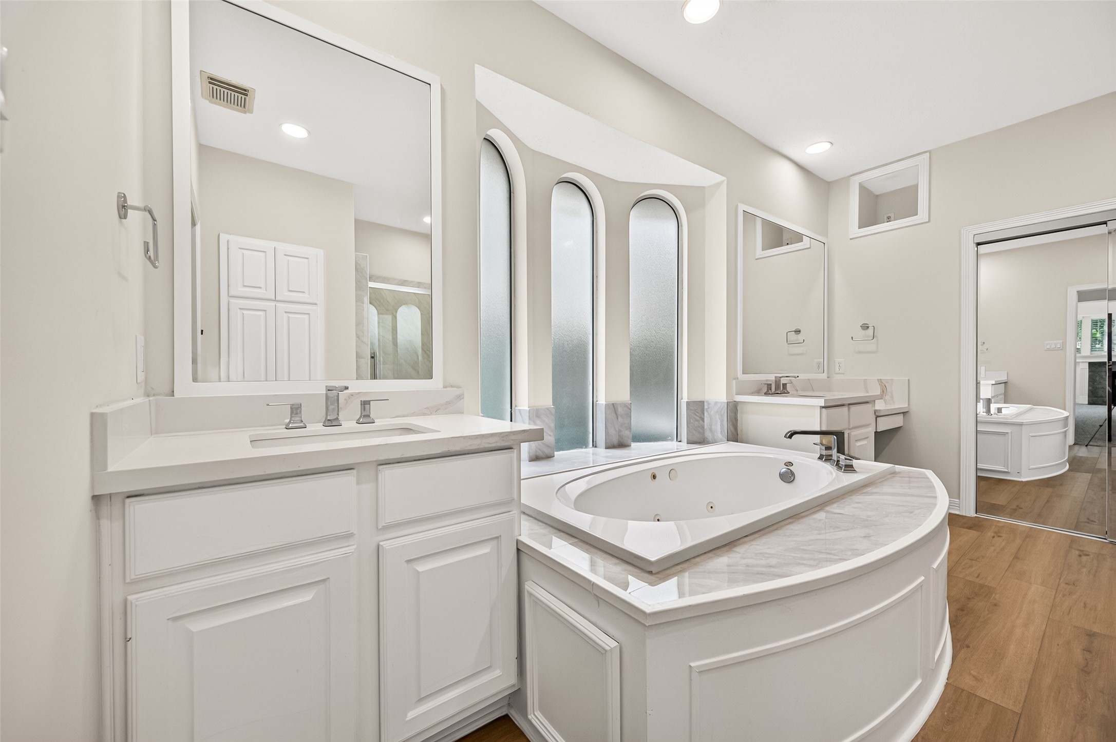 826 Ivory Ridge Lane Property Photo 24