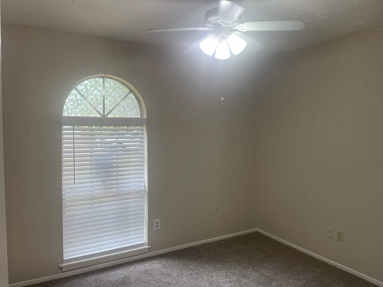 23414 Lestergate Drive Property Photo 8