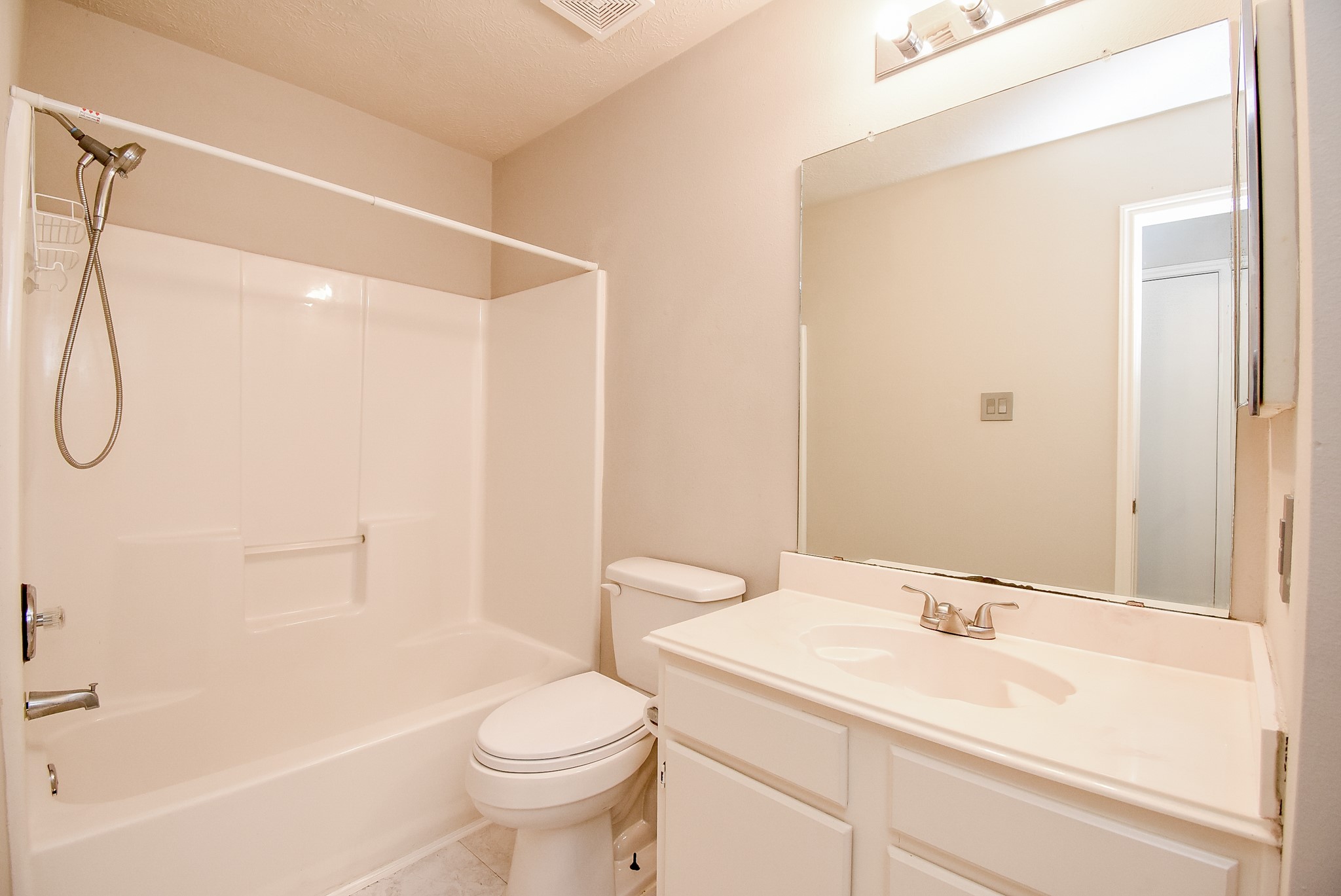 12714 Hickory Bend Drive Property Photo 22