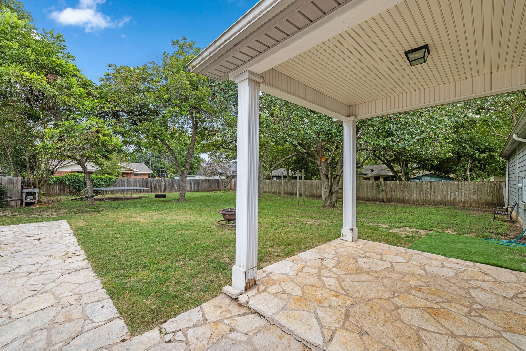 305 S Madison Property Photo 40