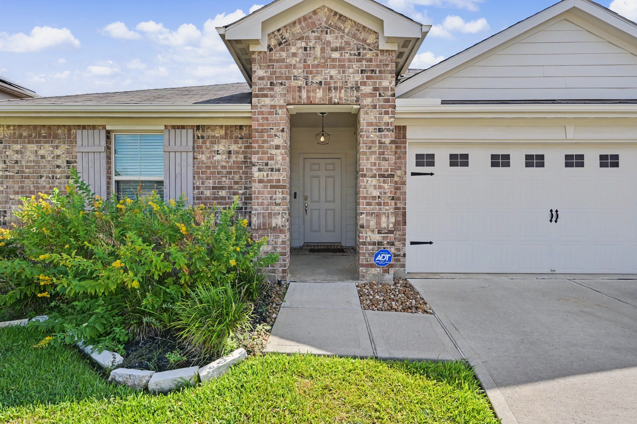 4206 San Leo Court Property Photo 1