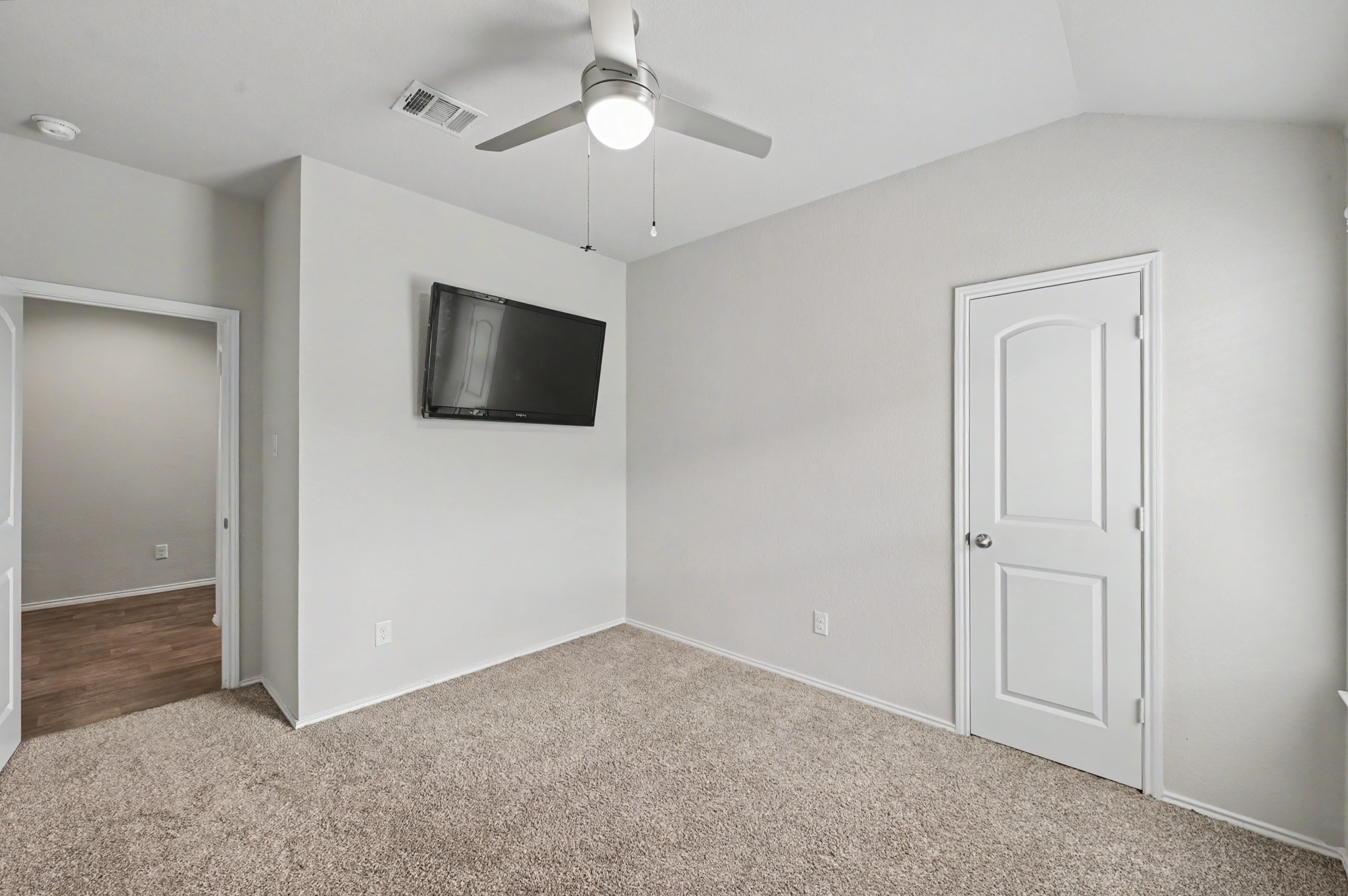 4206 San Leo Court Property Photo 12