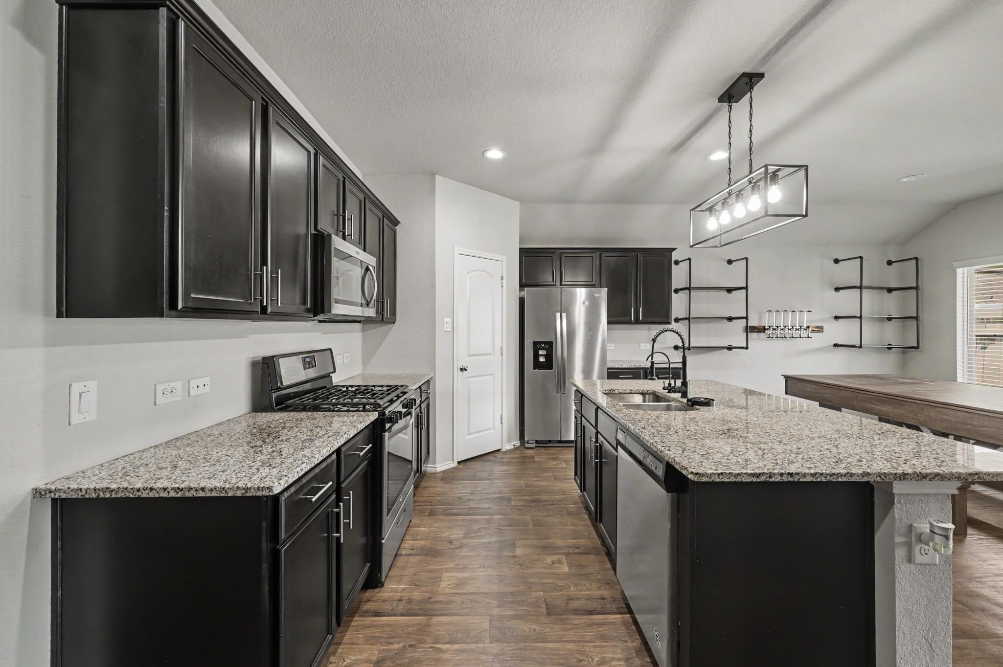 4206 San Leo Court Property Photo 15