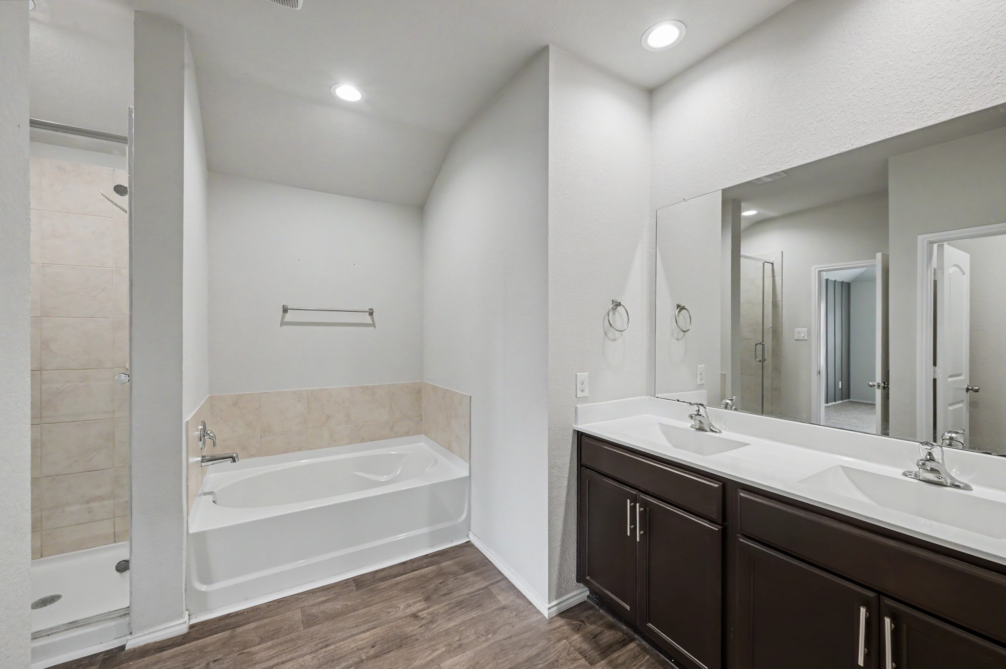 4206 San Leo Court Property Photo 24