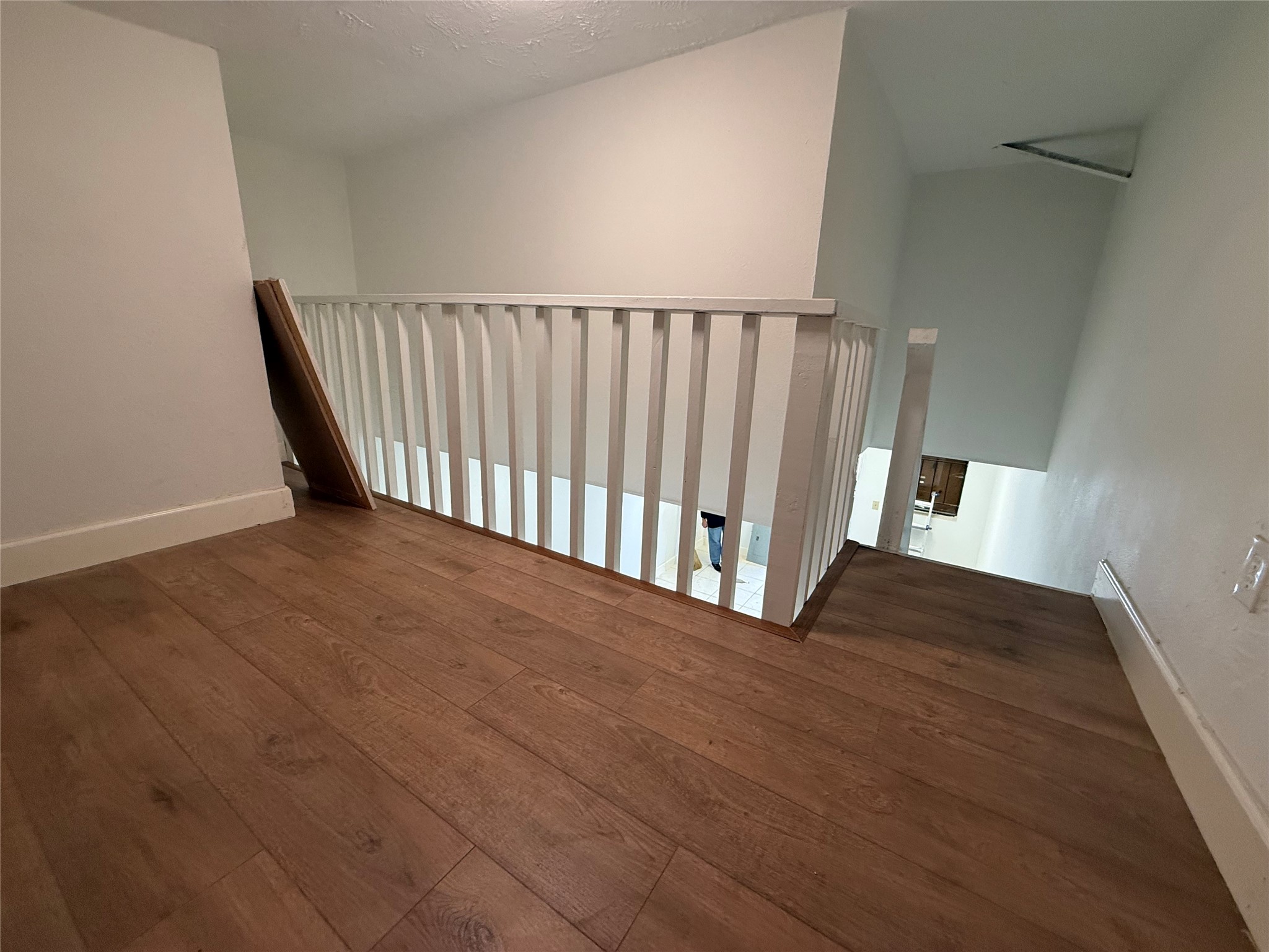 5914 Cullen Boulevard Property Photo 13