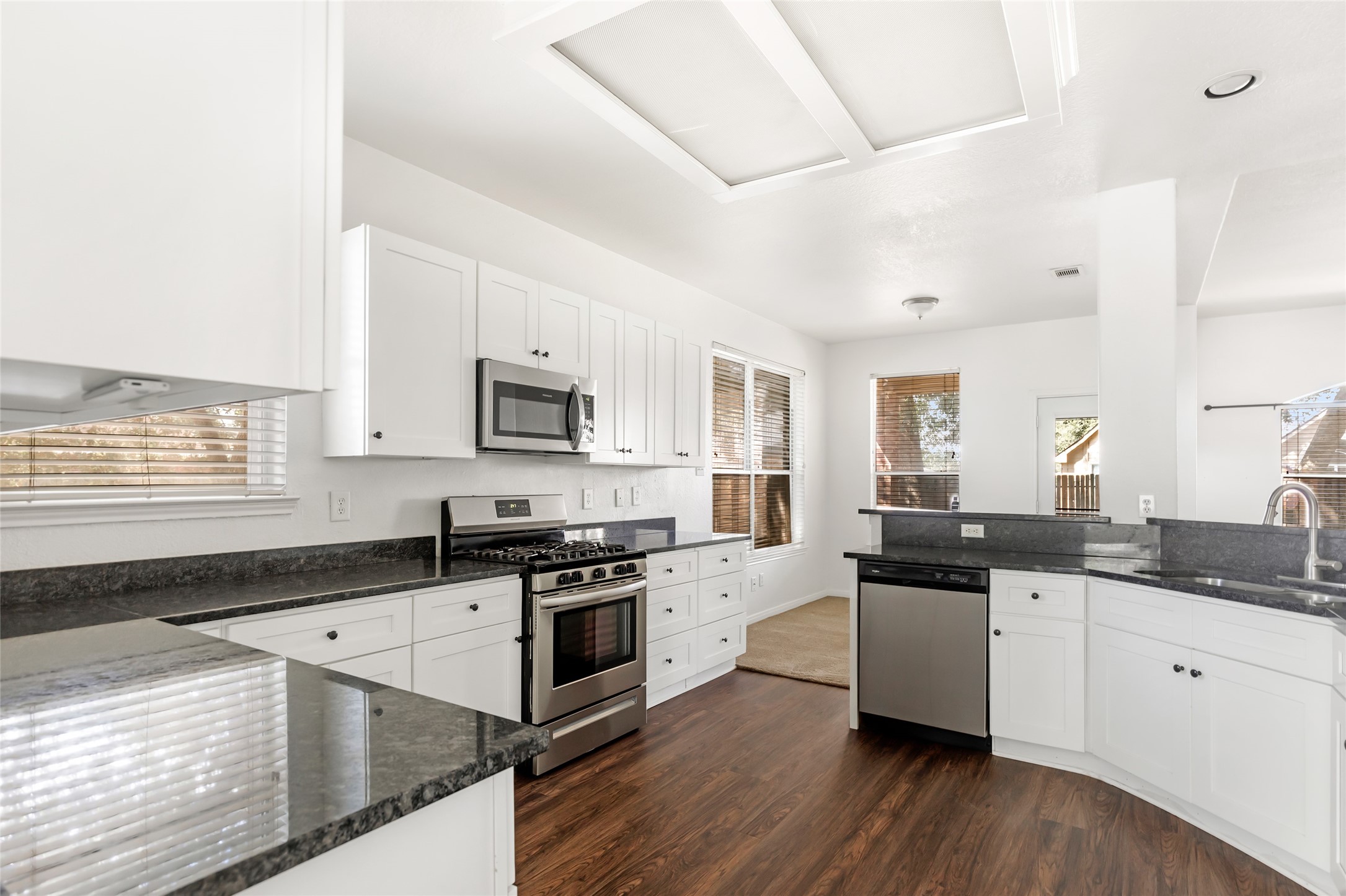 21507 Sullivan Forest Drive Property Photo 11