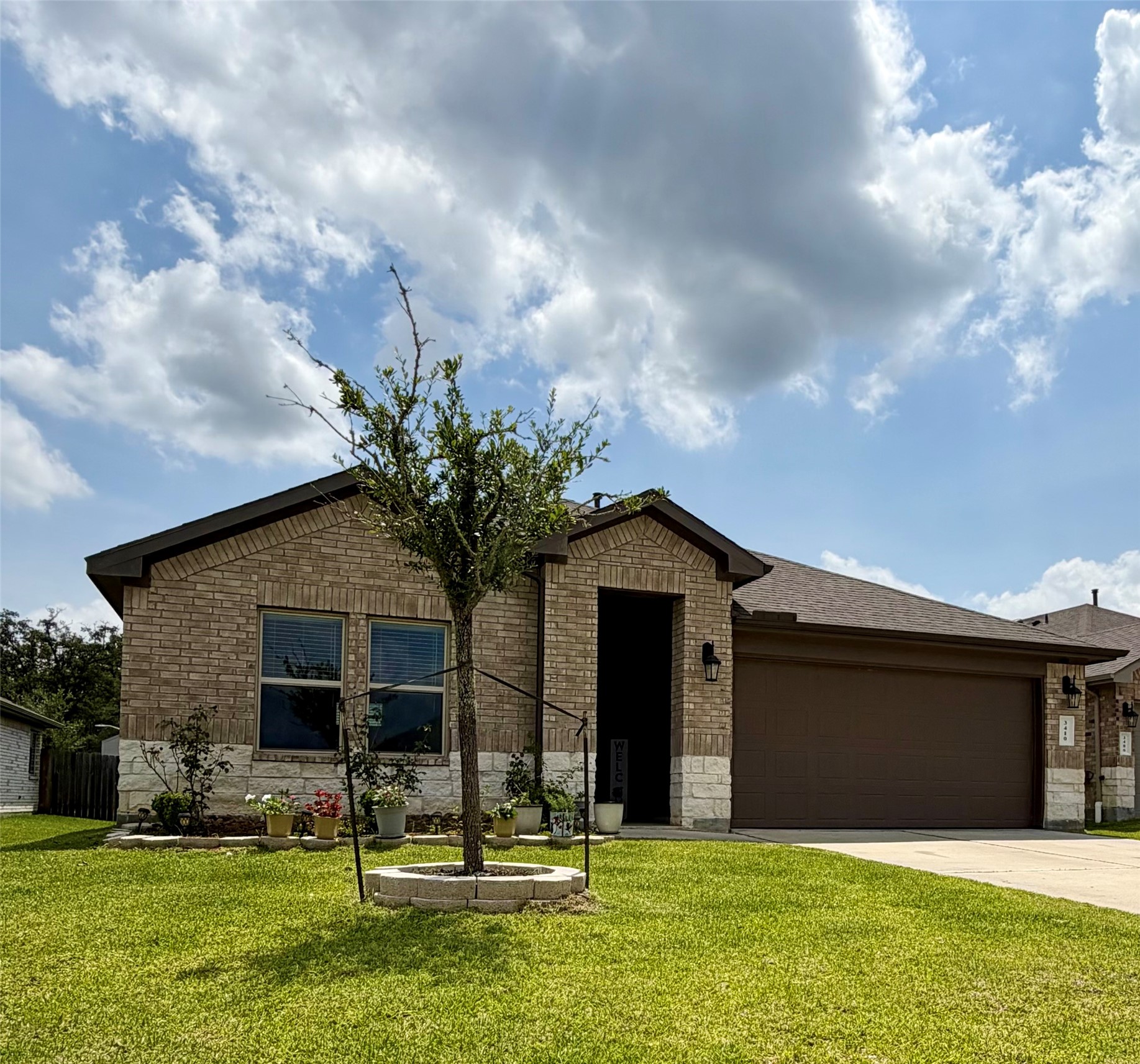 3410 Emerald Anchor Ln Property Photo 1