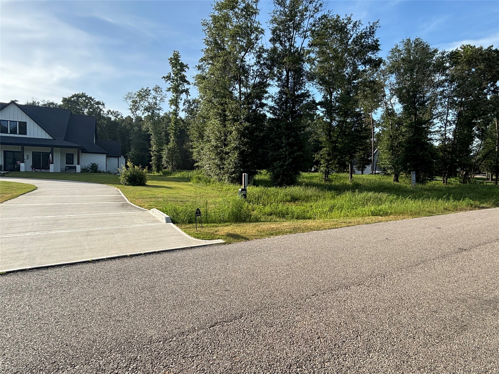 50 Quiet Springs Trail Property Photo 8