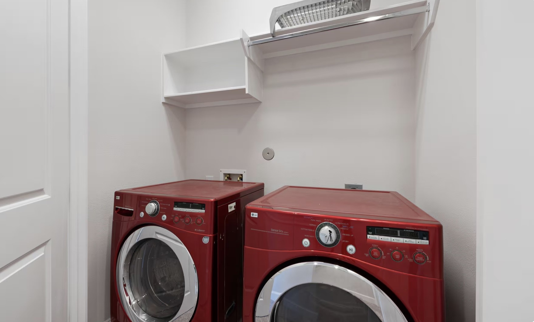 805 Bringhurst Street Property Photo 4