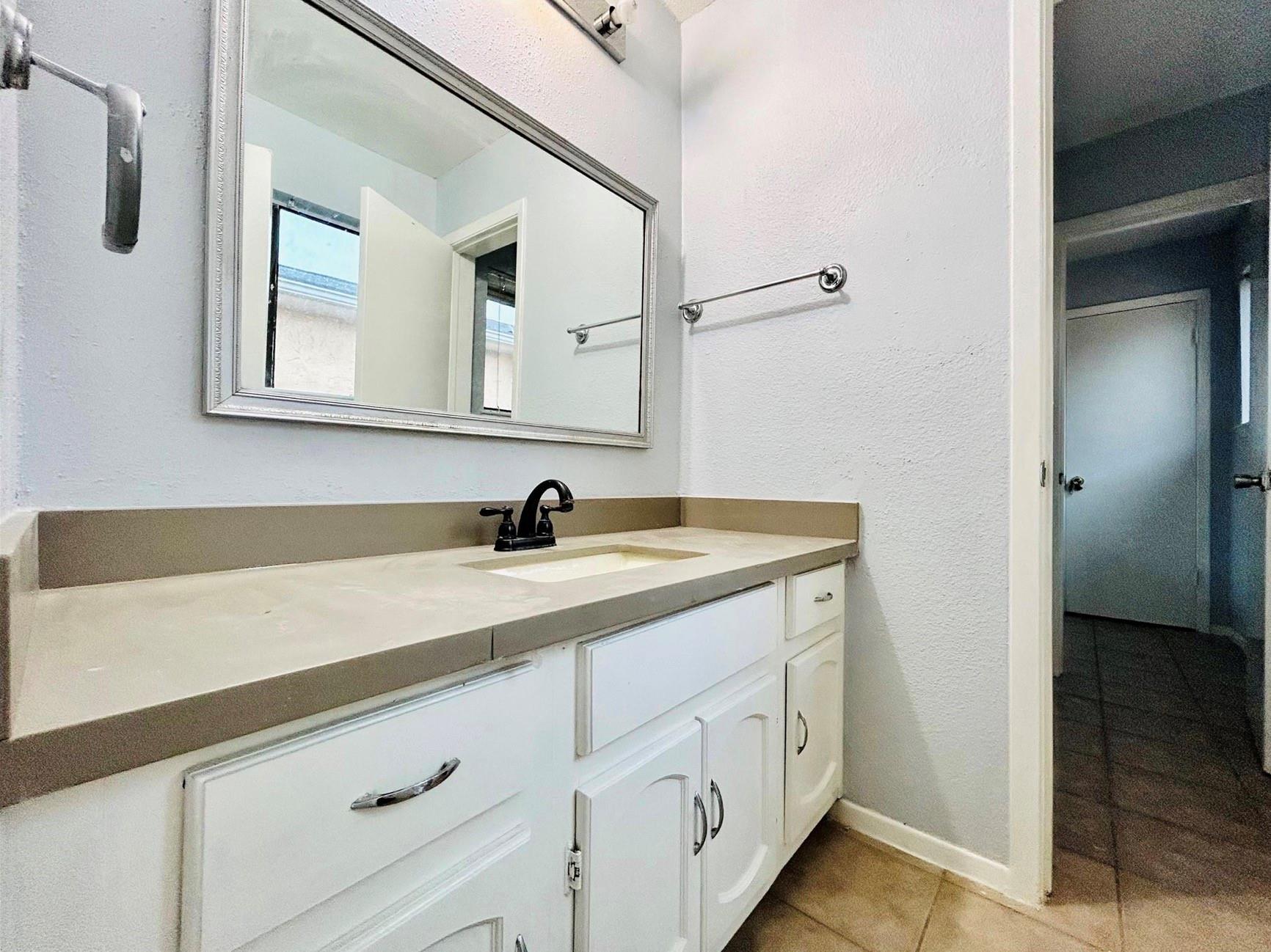 11411 Harwin Drive 6 Property Photo 10