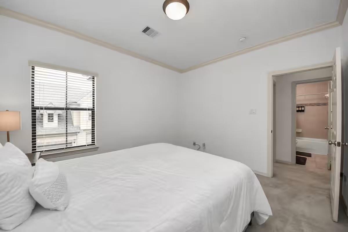 11631 Royal Oaks View Property Photo 25