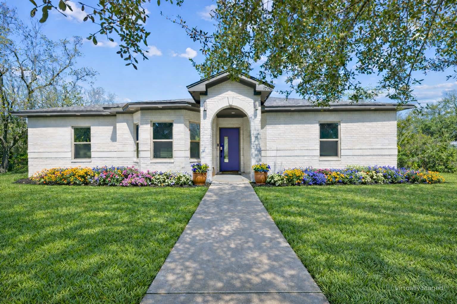 4425 Fuqua Street Property Photo