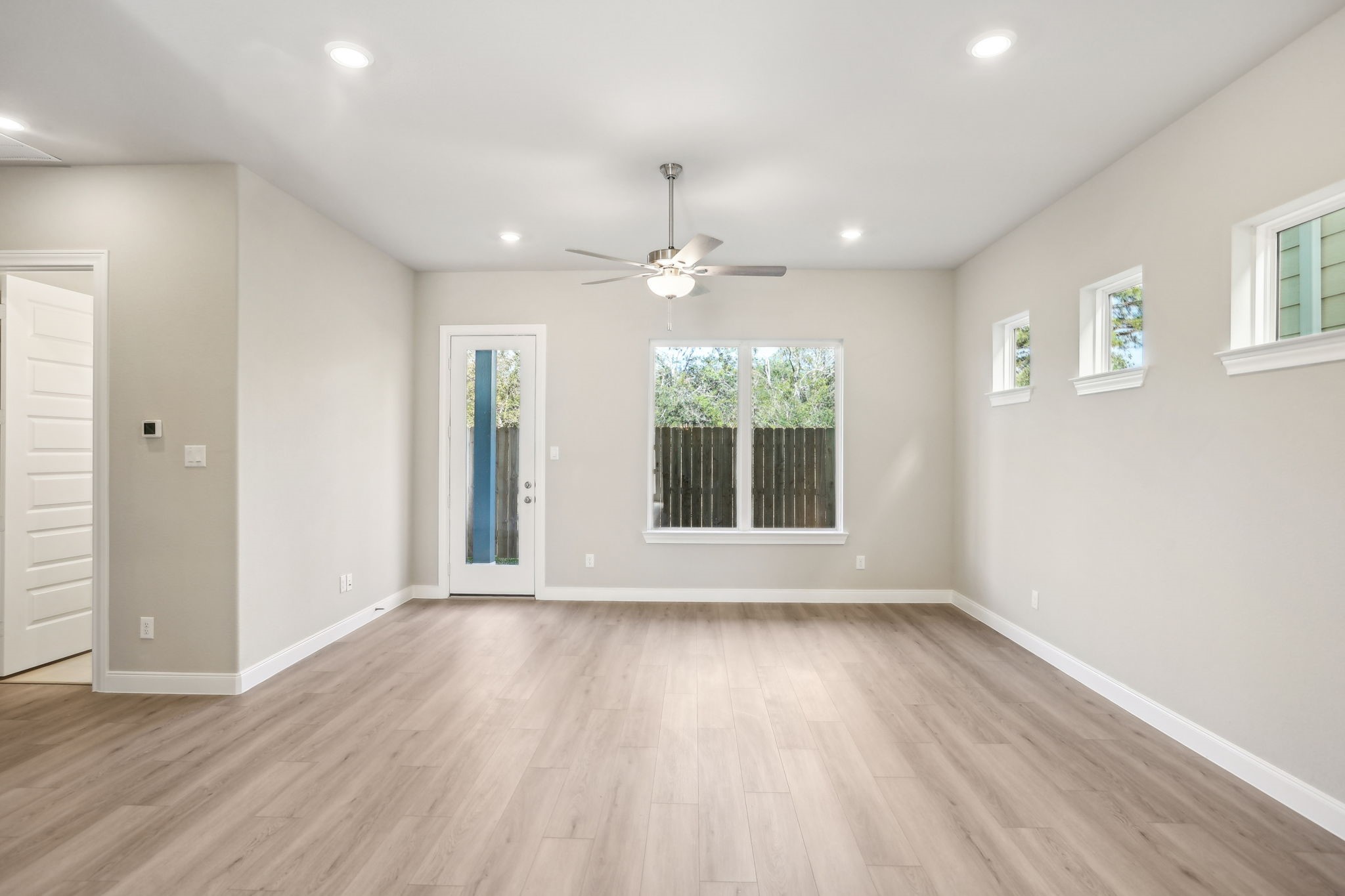 1426 Rail Junction Lane Property Photo 9