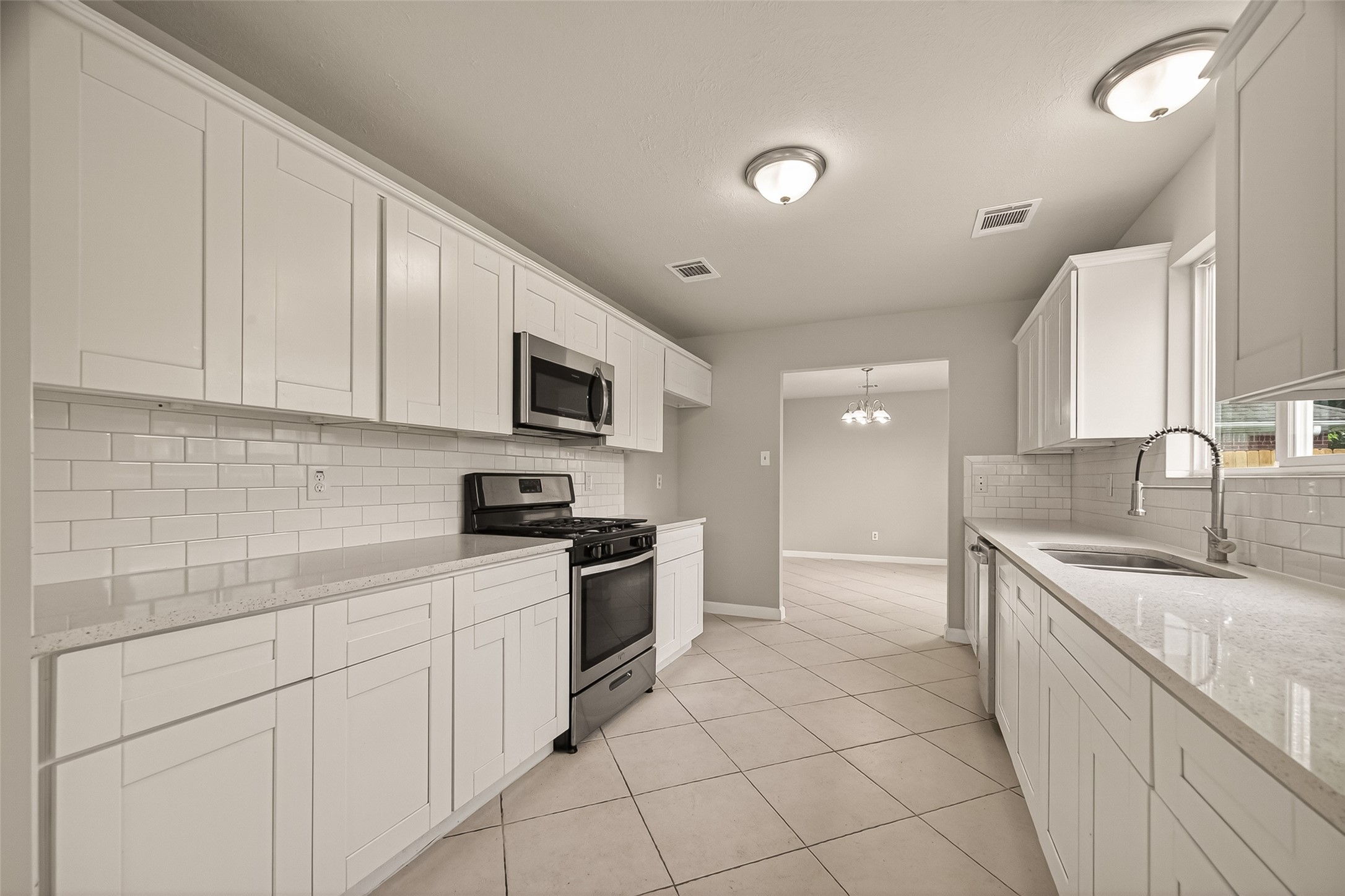 12610 Wood Dawn Lane Property Photo 13
