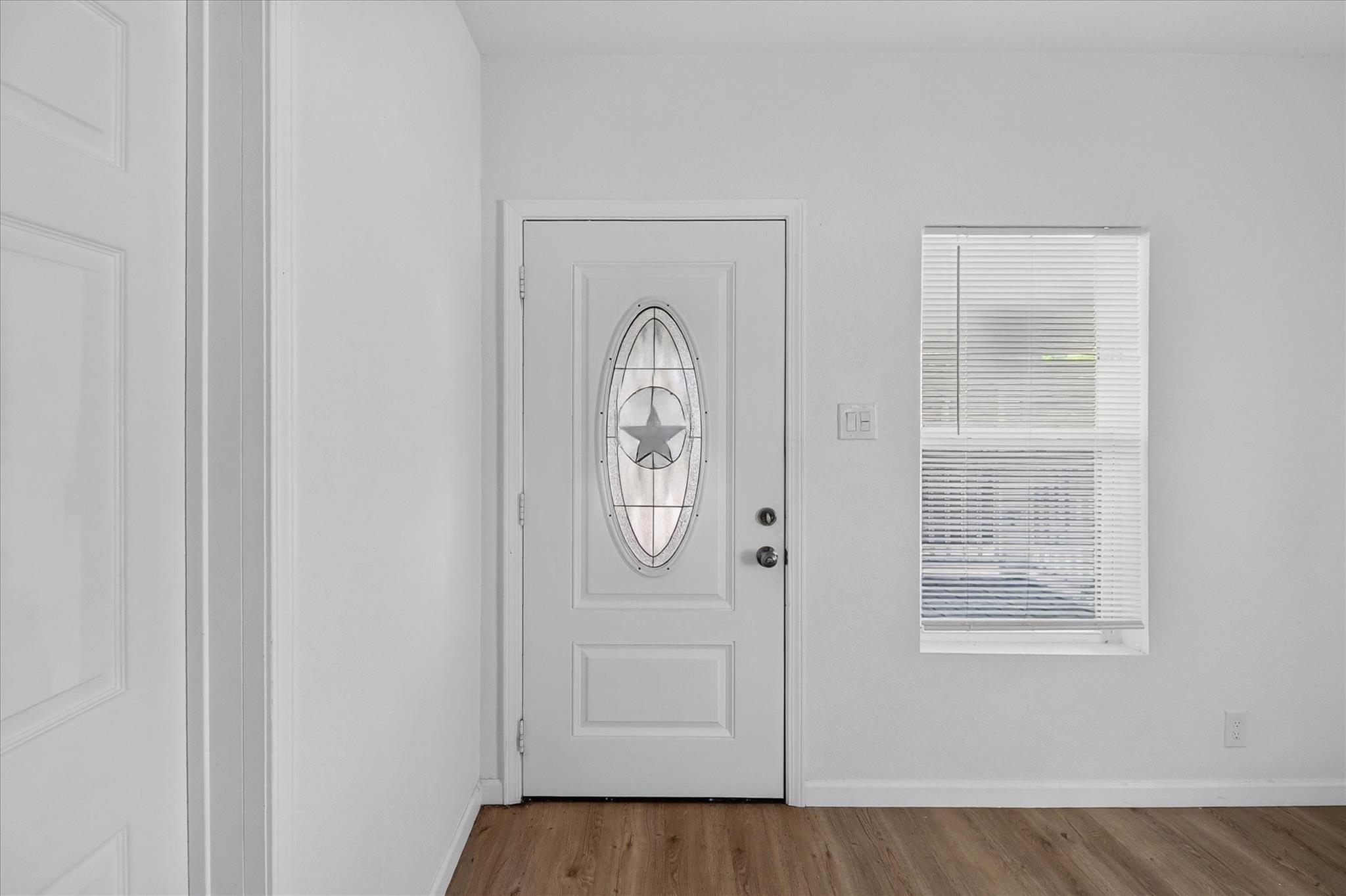 320 E Murrill Street, Baytown Tx 77520 Property Photo 7