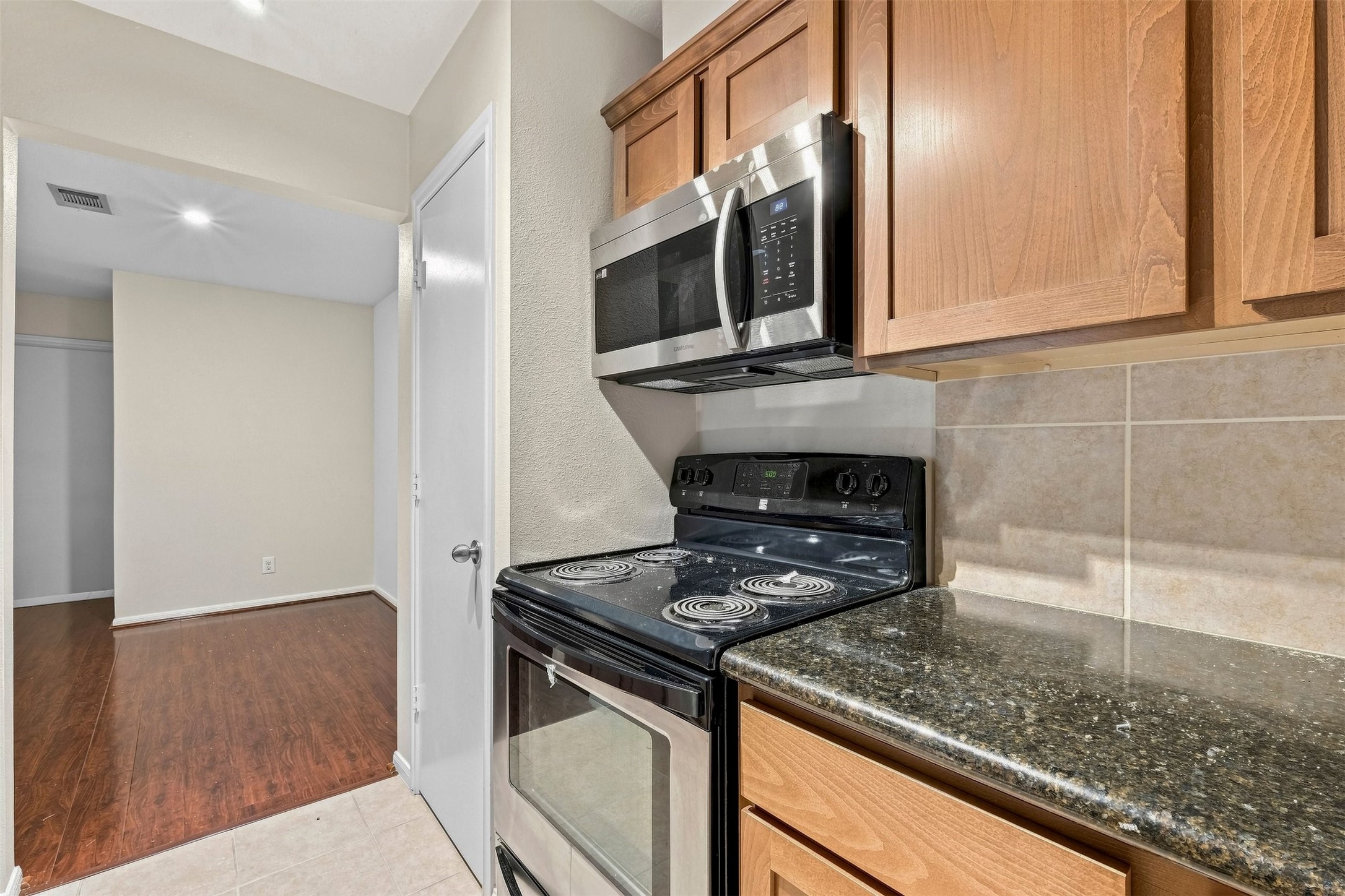 1100 Augusta Drive 86 Property Photo 12