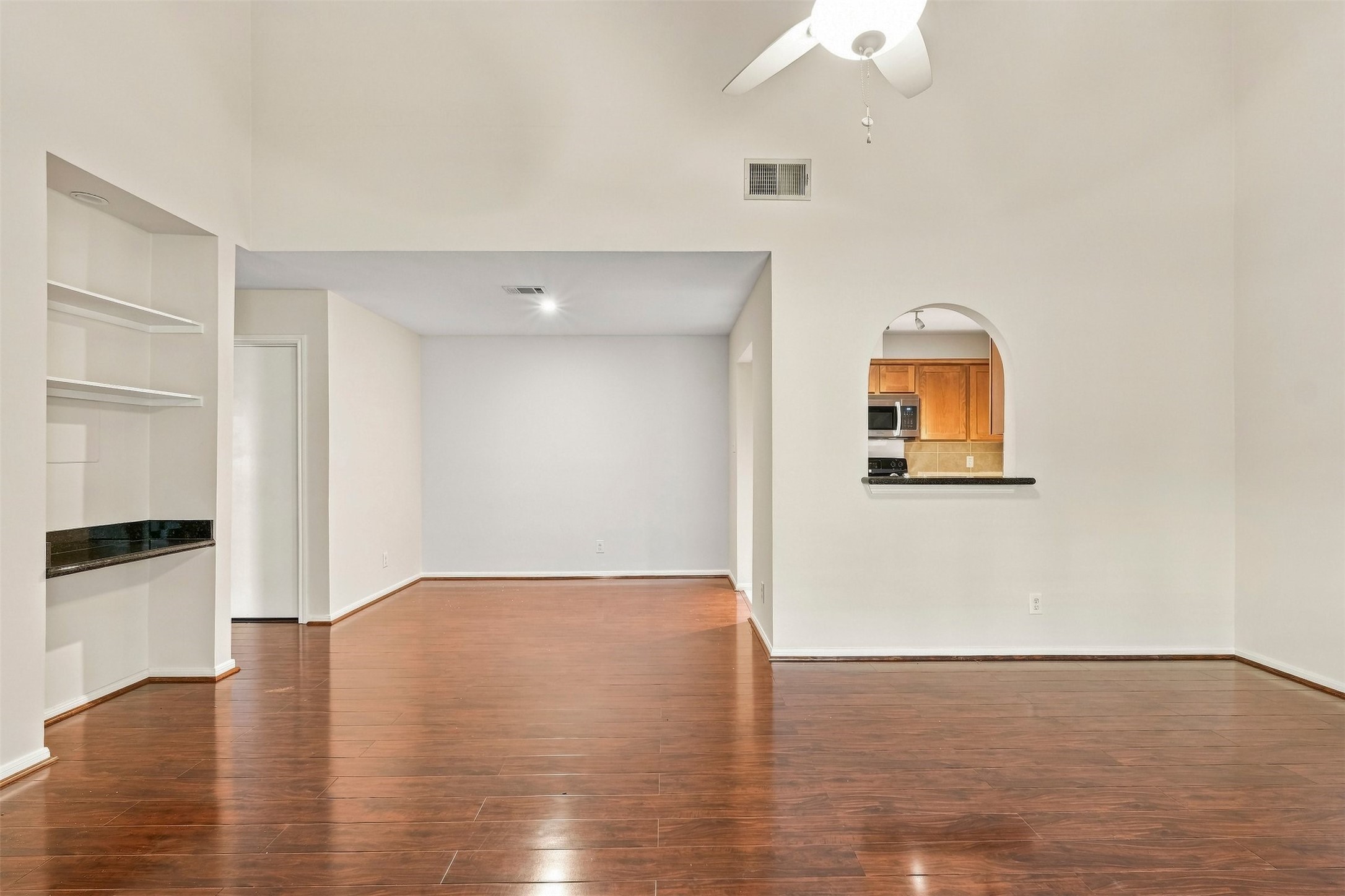 1100 Augusta Drive 86 Property Photo 13