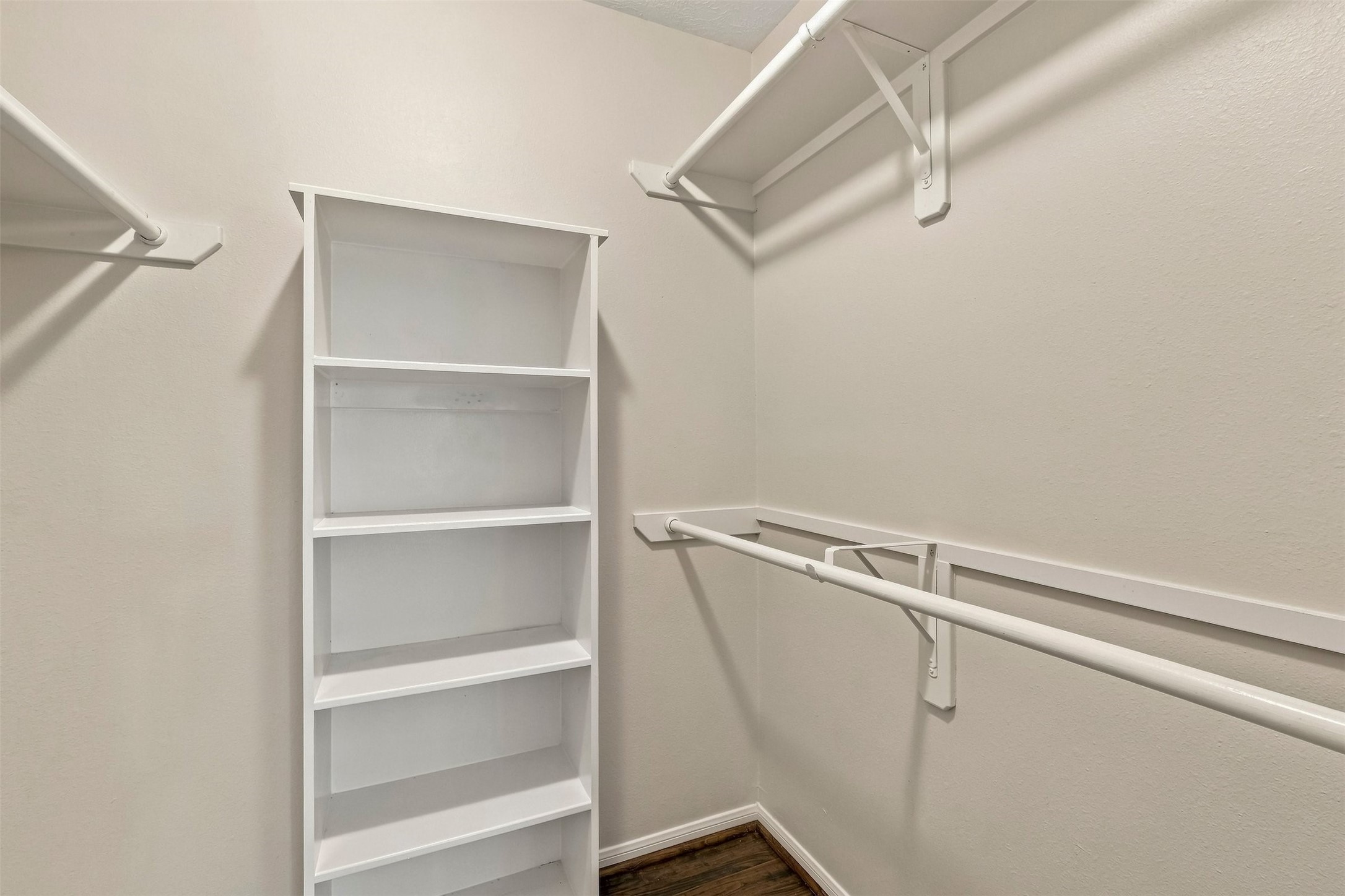 1100 Augusta Drive 86 Property Photo 17