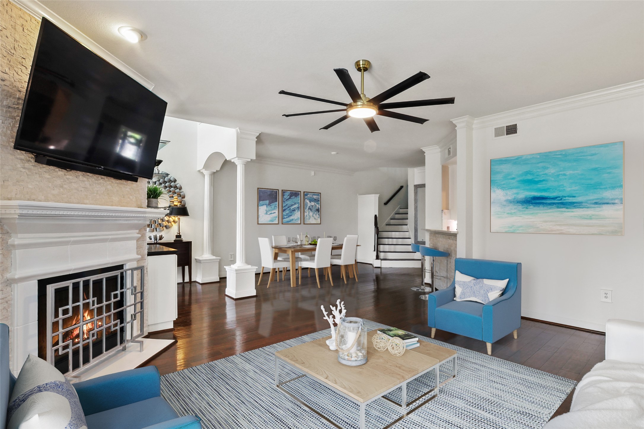 459 Mariners Drive Property Photo