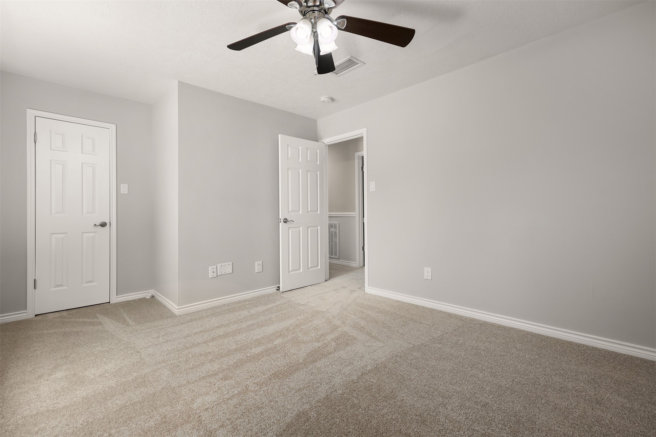 602 Oak Briar Drive Property Photo 19