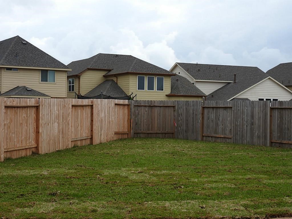27007 Triana River Circle Property Photo 10