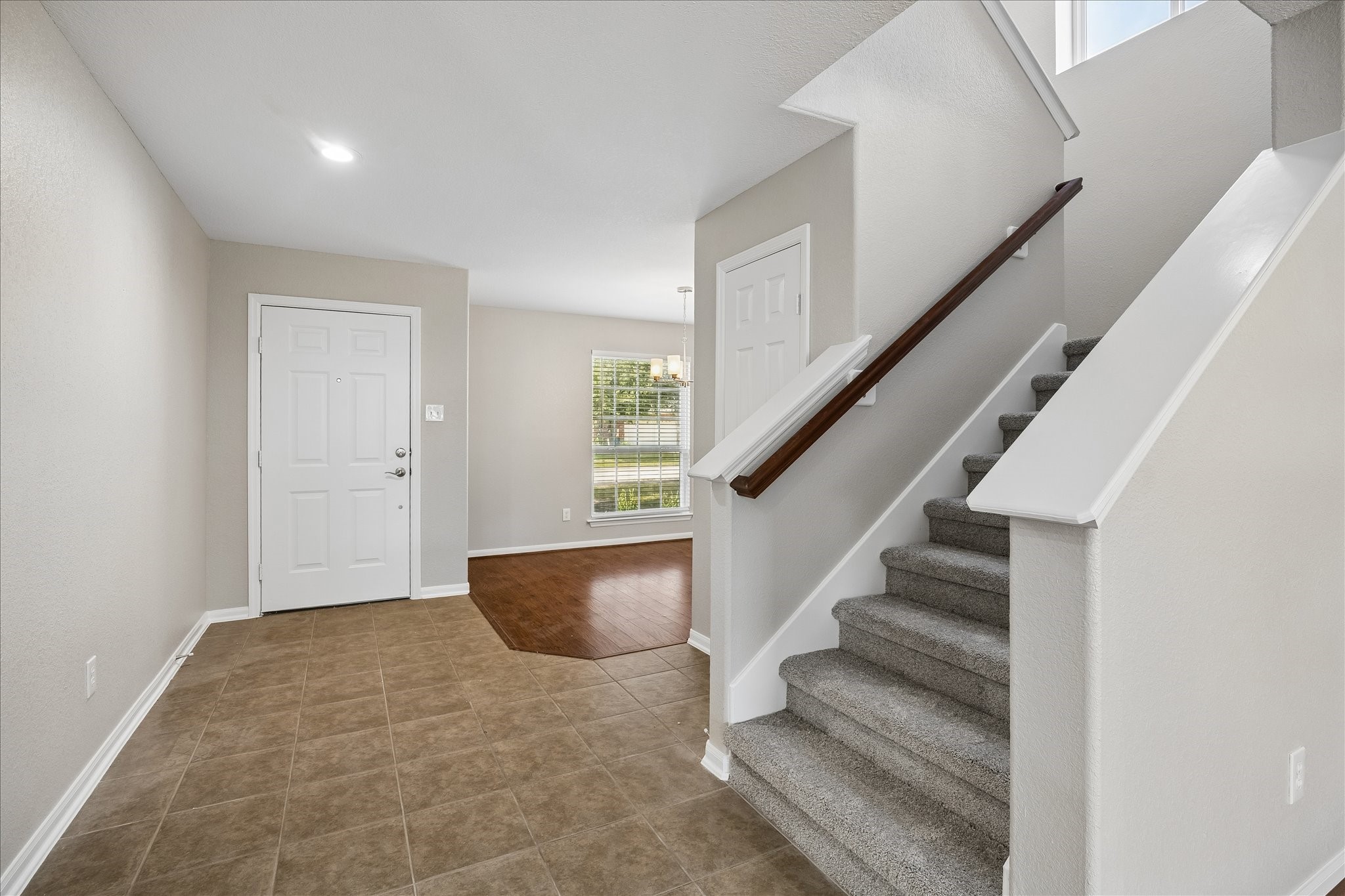 13214 Barrow Point Lane Property Photo 2