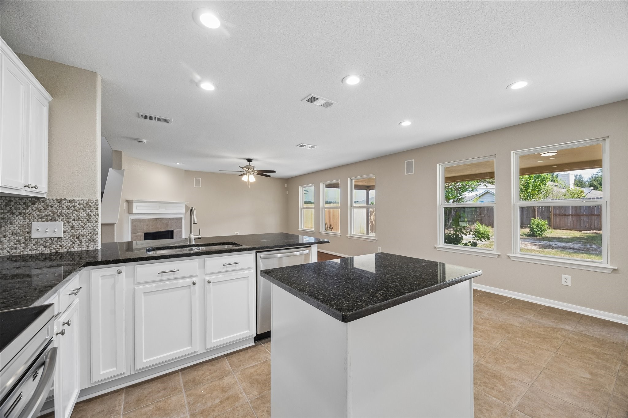 13214 Barrow Point Lane Property Photo 13