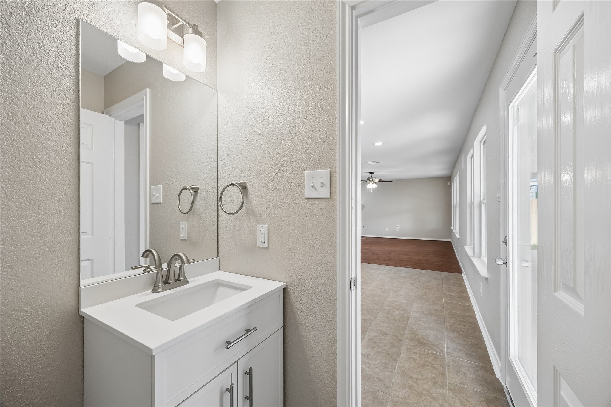 13214 Barrow Point Lane Property Photo 14