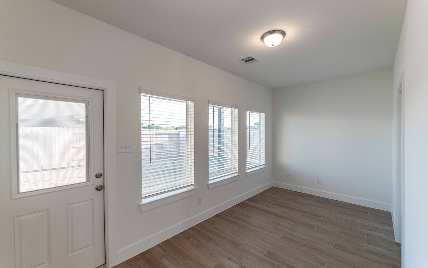 646 Escondido Drive Property Photo 9