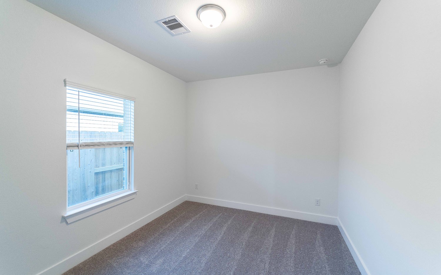 646 Escondido Drive Property Photo 12