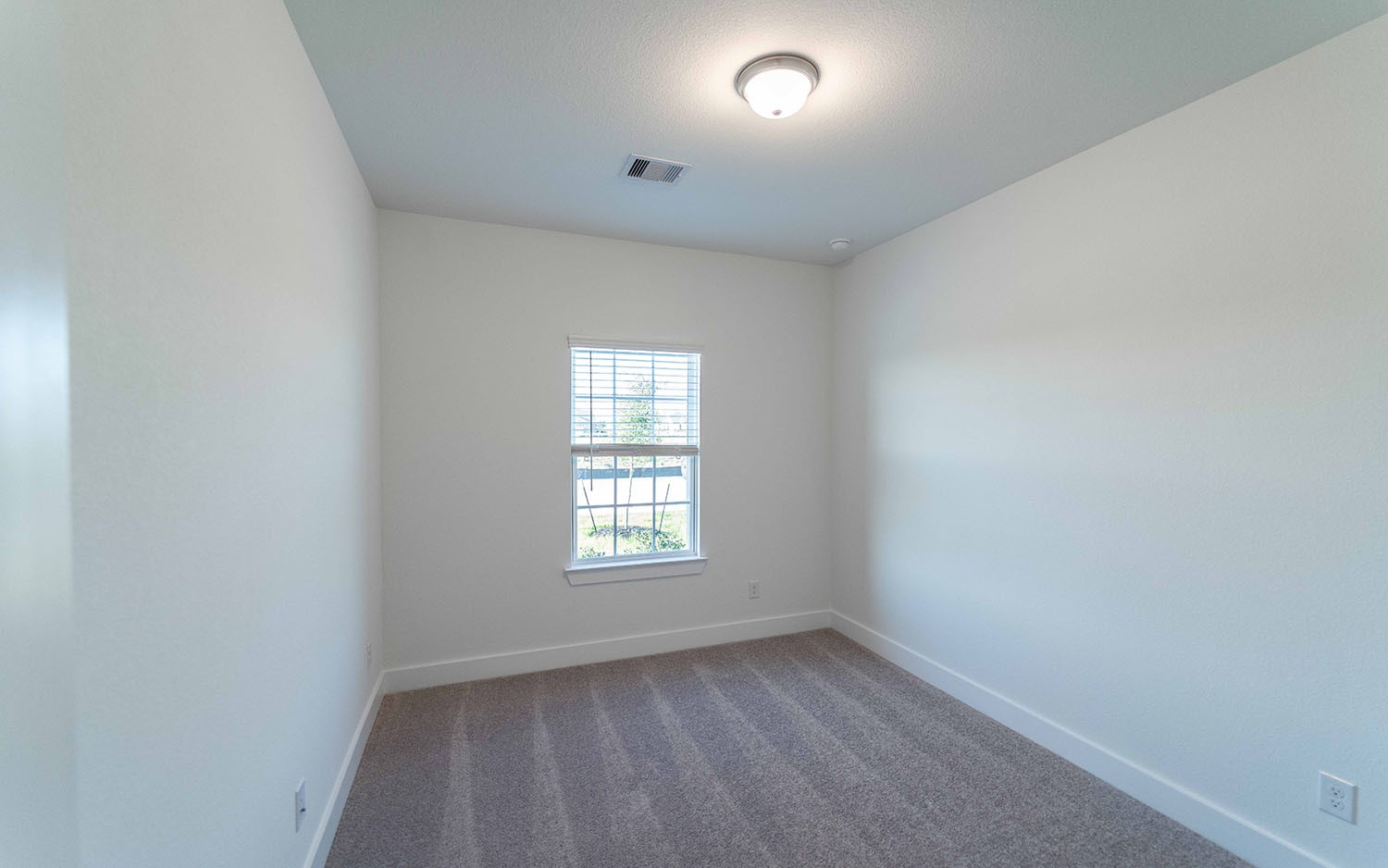 646 Escondido Drive Property Photo 14