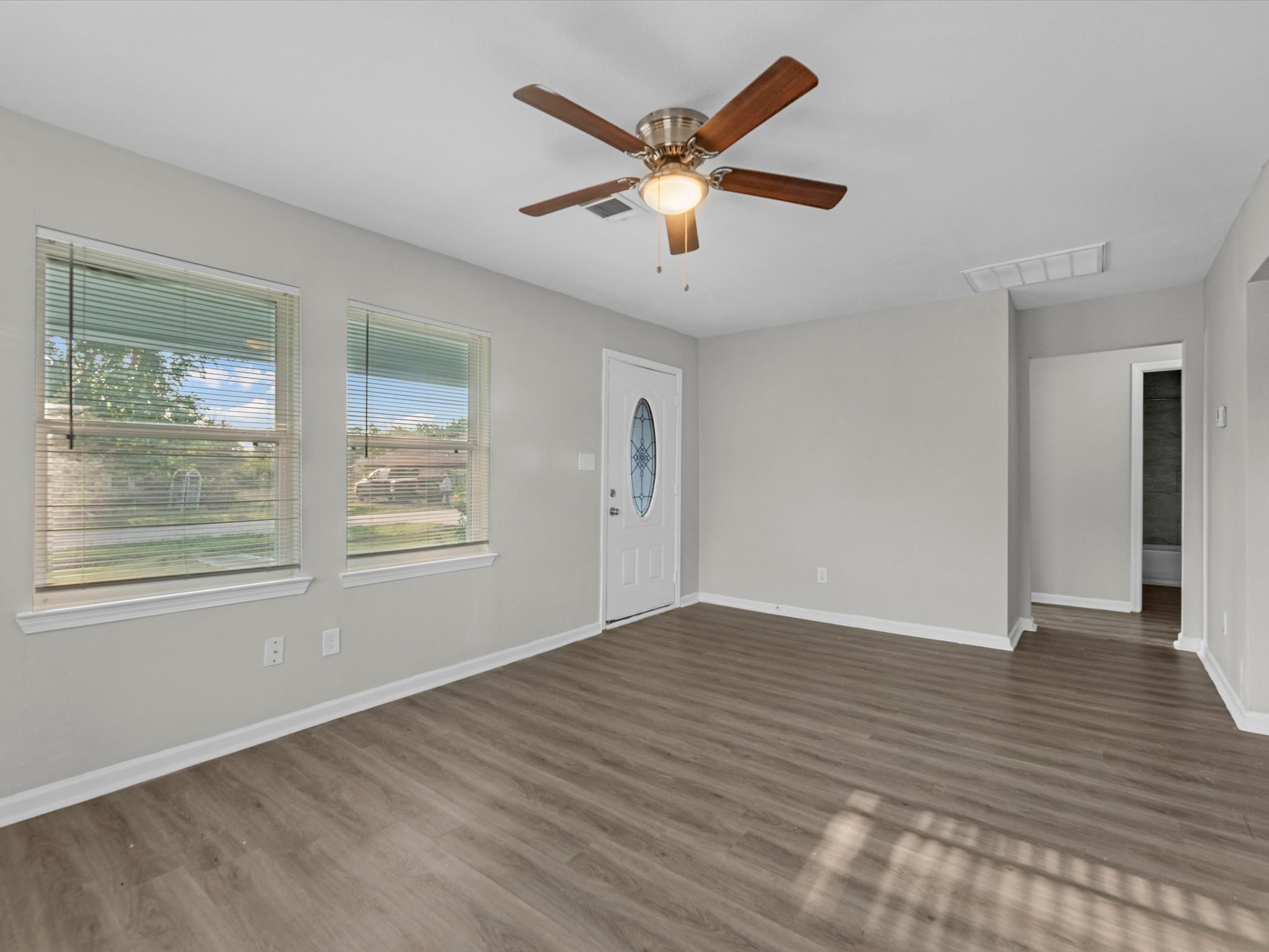 114 Weldon Street Property Photo 4