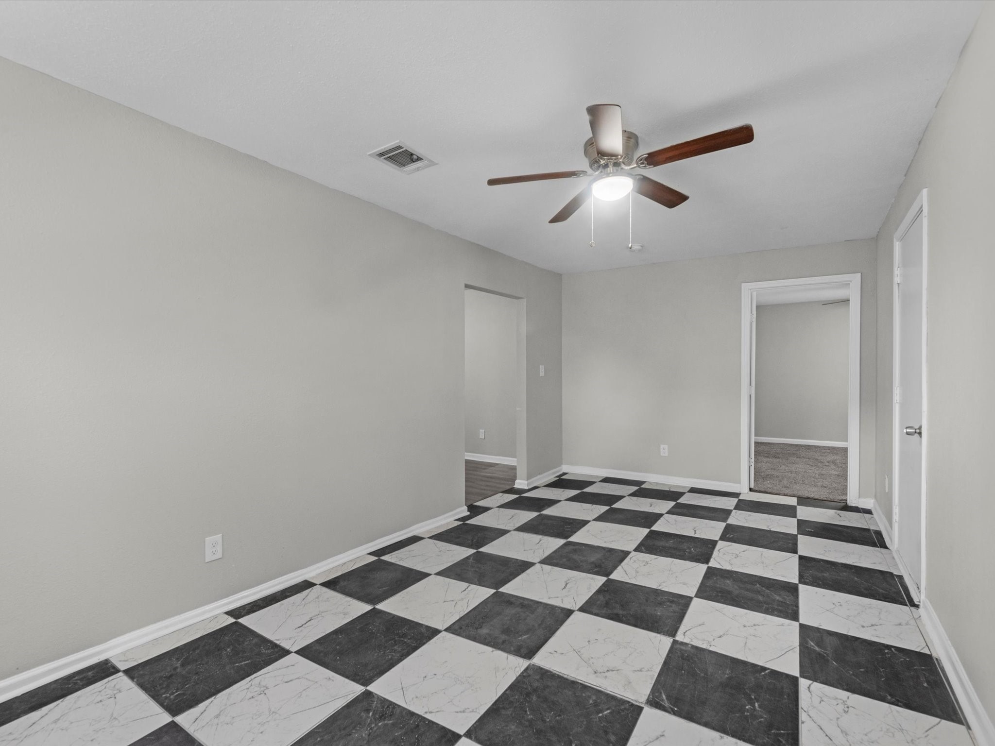 114 Weldon Street Property Photo 11