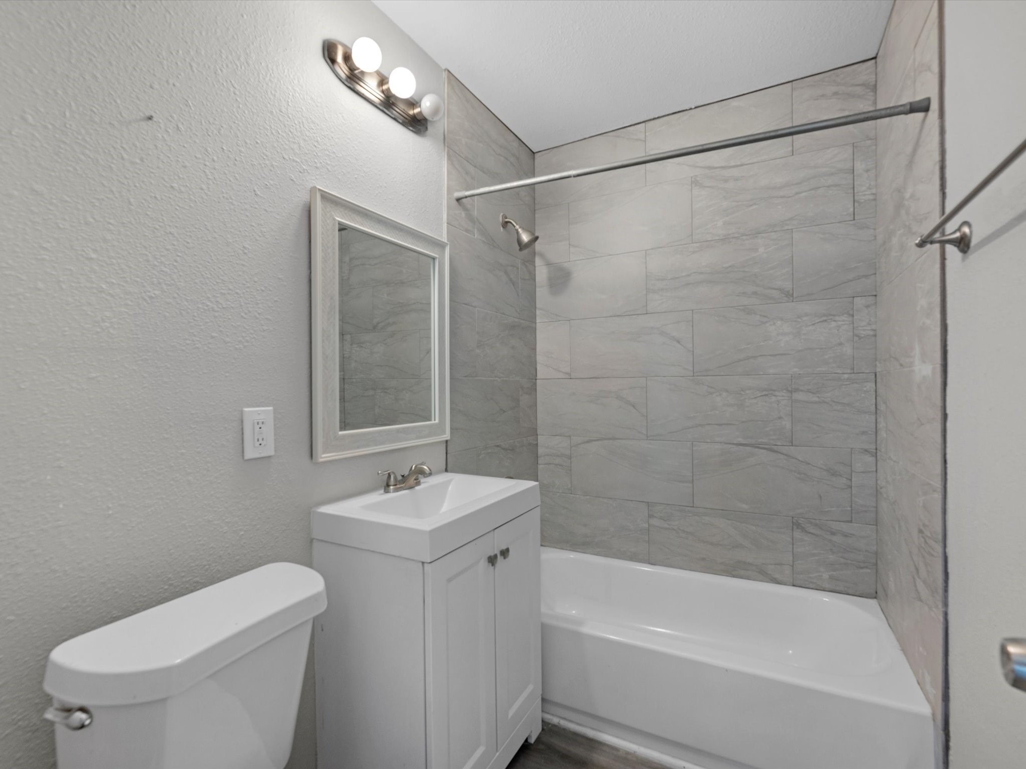 114 Weldon Street Property Photo 16